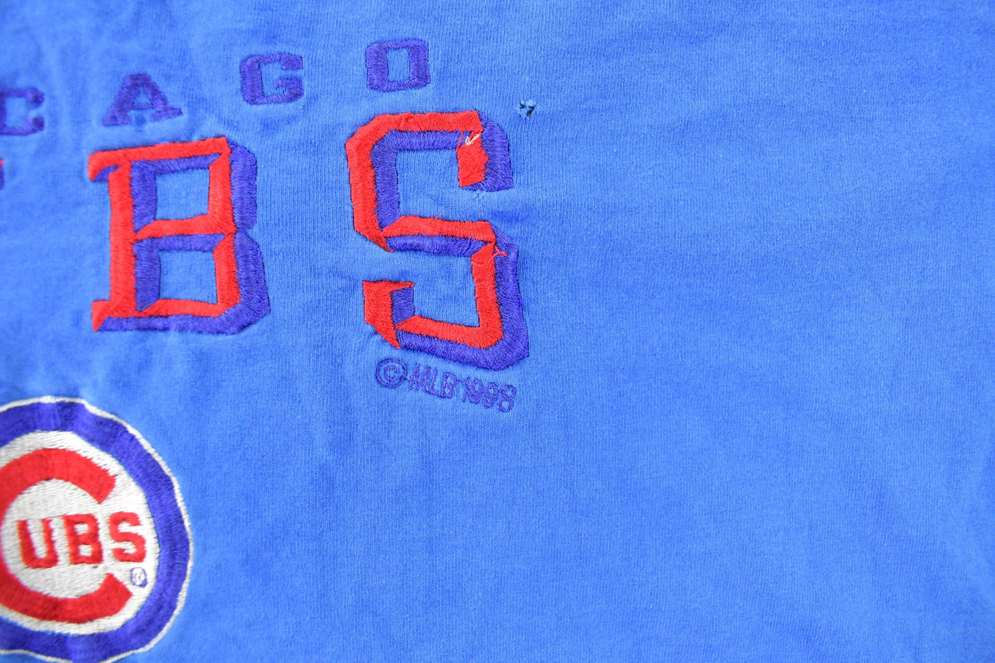 Vintage 1990s Chicago Cubs MLB Embroidered T-Shirt Men's 2XL from propervintagecanada