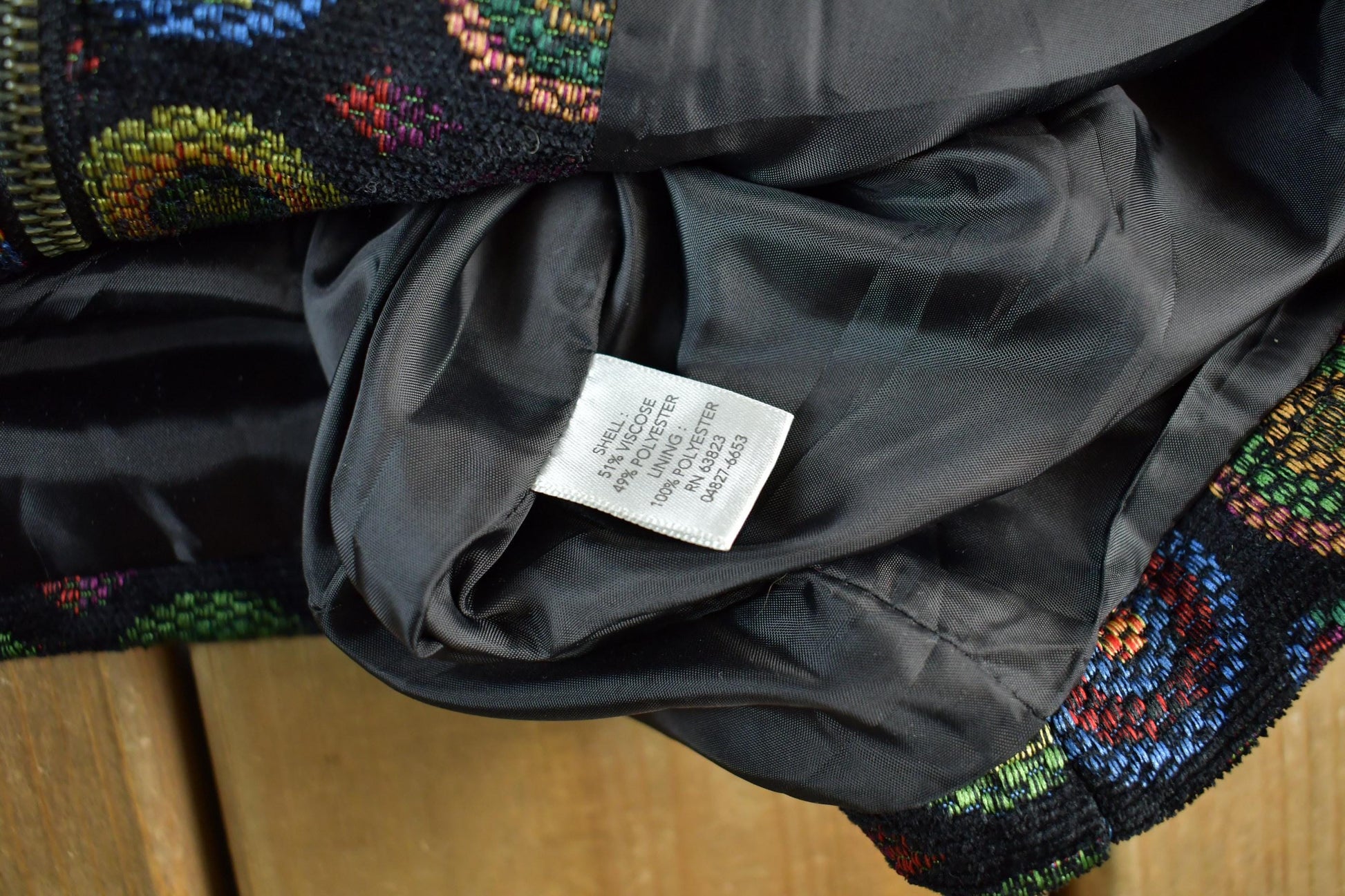 Vintage 1990s Christopher Banks All Over Print Full Zip Jacket Women's Medium from propervintagecanada