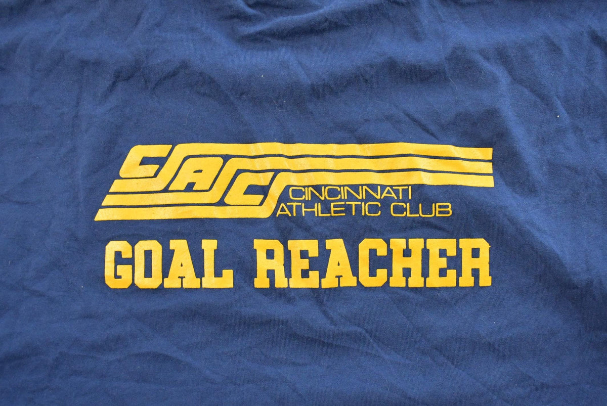 Vintage 1990s Cincinnati Athletic Club Graphic T-Shirt Men's XL from propervintagecanada