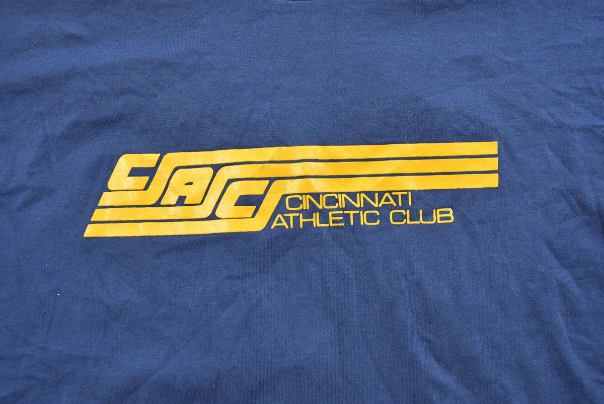 Vintage 1990s Cincinnati Athletic Club Graphic T-Shirt Men's XL from propervintagecanada