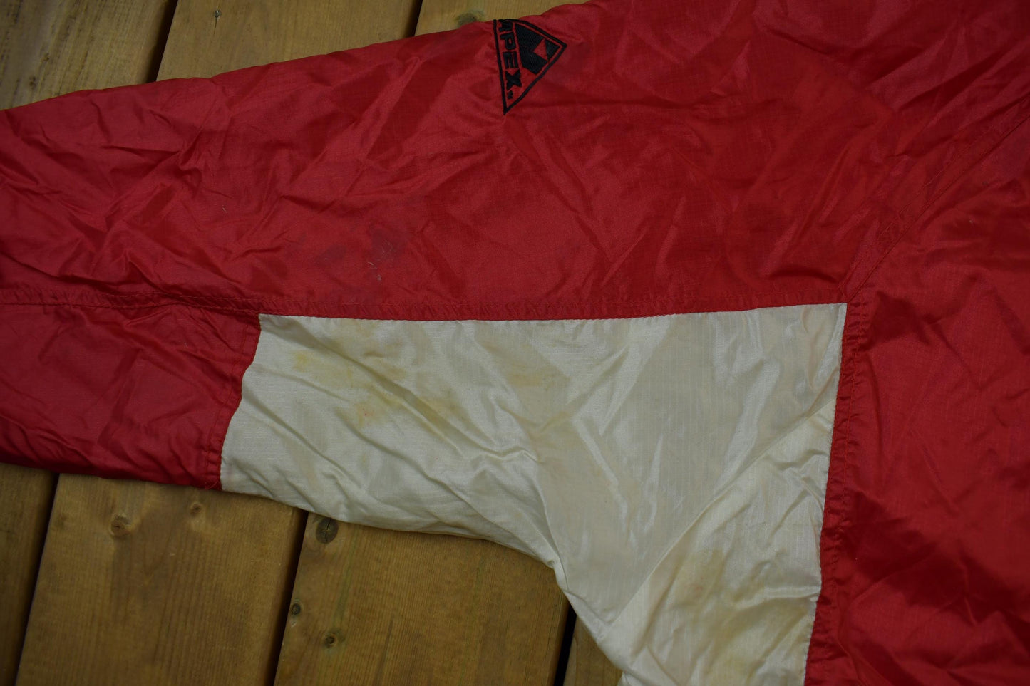 Vintage 1990s Cincinnati Reds MLB Windbreaker Jacket Men's XL from propervintagecanada