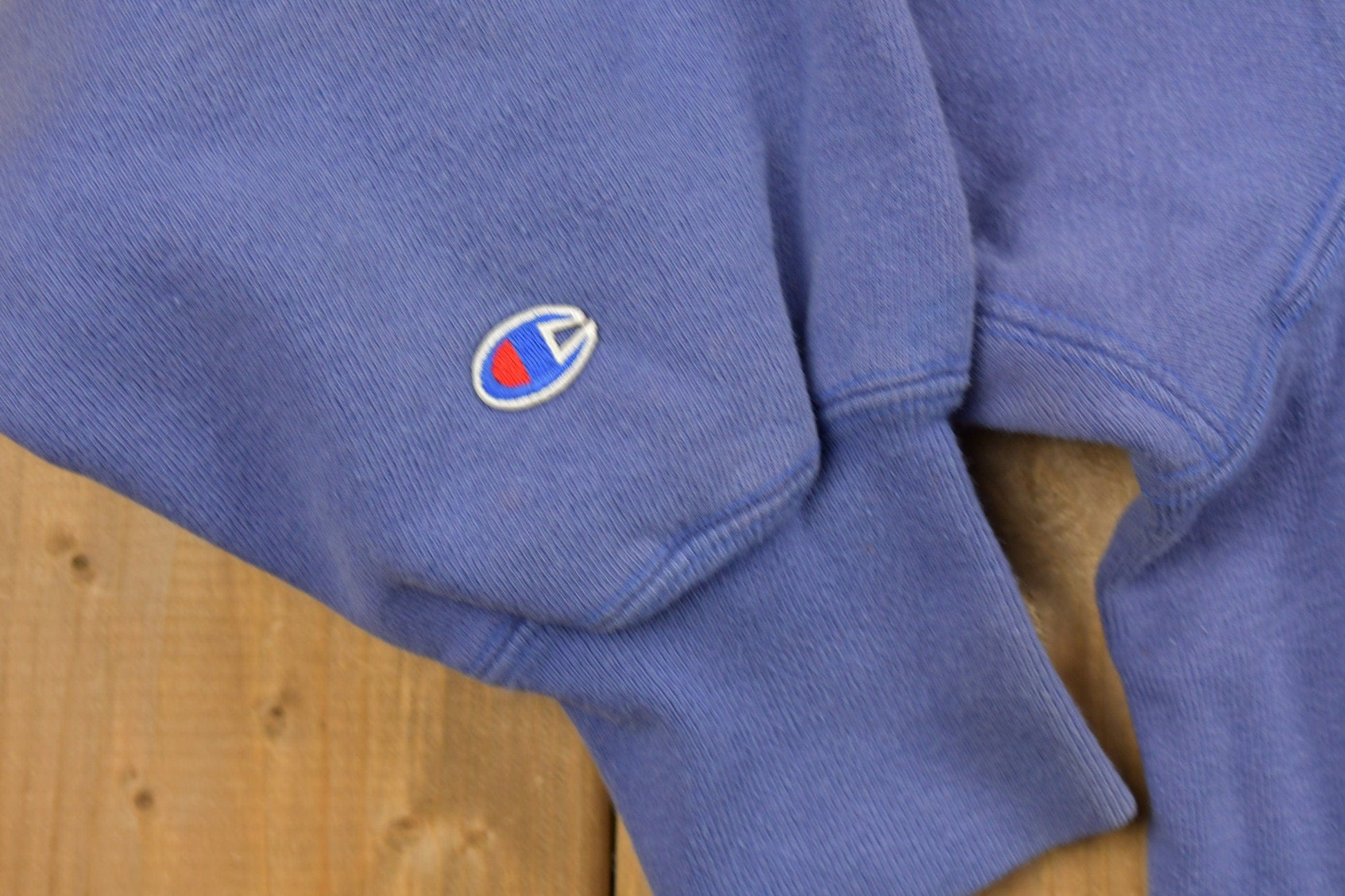 Vintage 1990s Clarion University Champion Reverse Weave Collegiate Crewneck Men's S from propervintagecanada