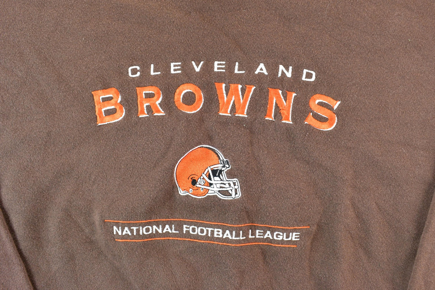 Vintage 1990s Cleveland Browns NFL Crewneck Sweatshirt Mens L from propervintagecanada