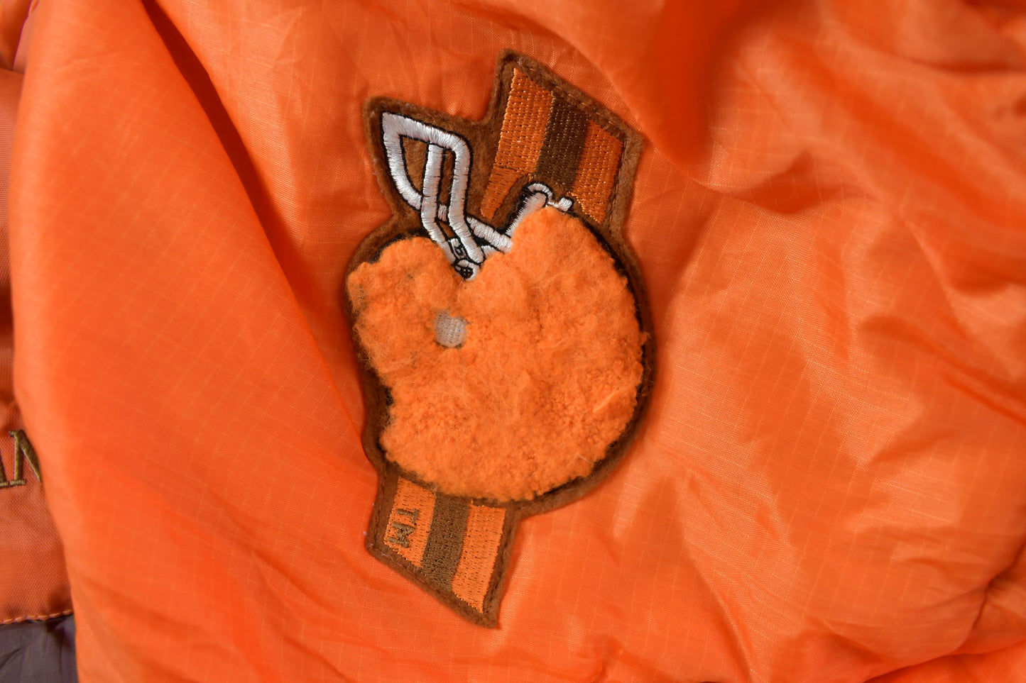 Vintage 1990s Cleveland Browns NFL Game Day Embroidered Windbreaker Men's Large from propervintagecanada