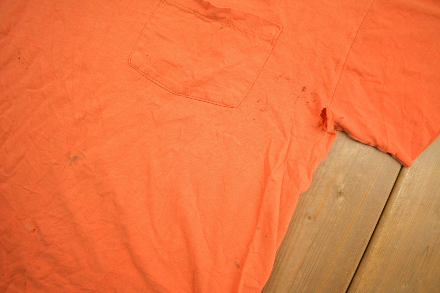 Vintage 1990s Cleveland Browns NFL Logo 7 Graphic T-Shirt Men's Large from propervintagecanada