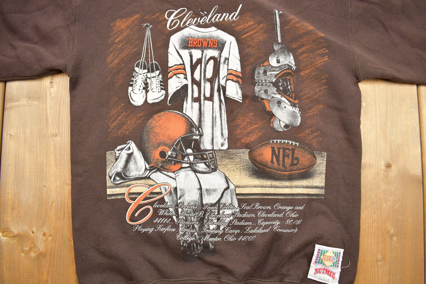Vintage 1990S Cleveland Browns NFL Nutmeg Locker Room Crewneck Sweatshirt from propervintagecanada