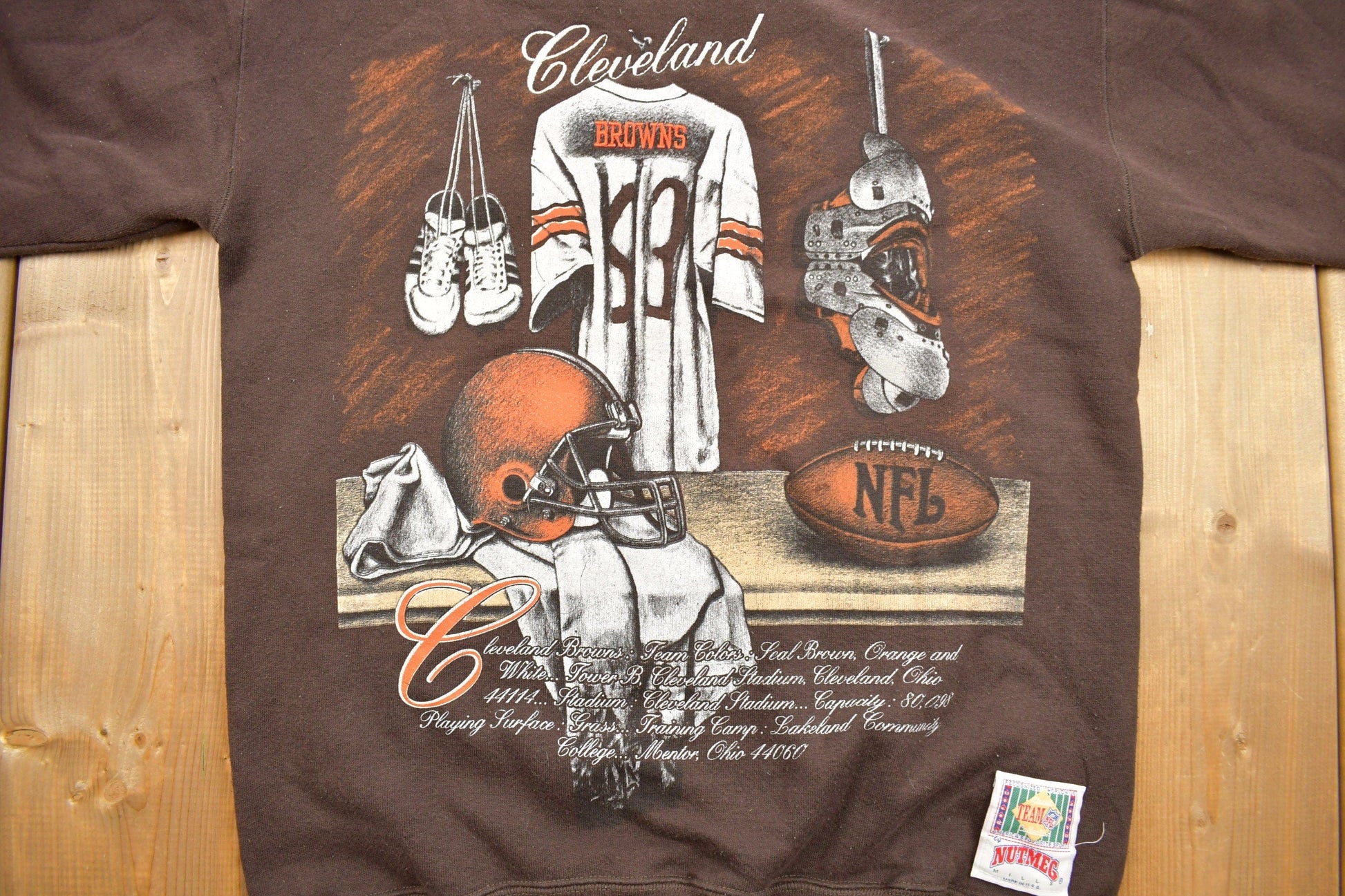 Vintage 1990S Cleveland Browns NFL Nutmeg Locker Room Crewneck Sweatshirt from propervintagecanada