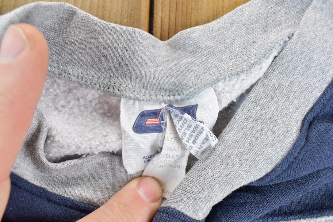 Vintage 1990s Colour Block Crewneck Sweatshirt Men's 2XL from propervintagecanada