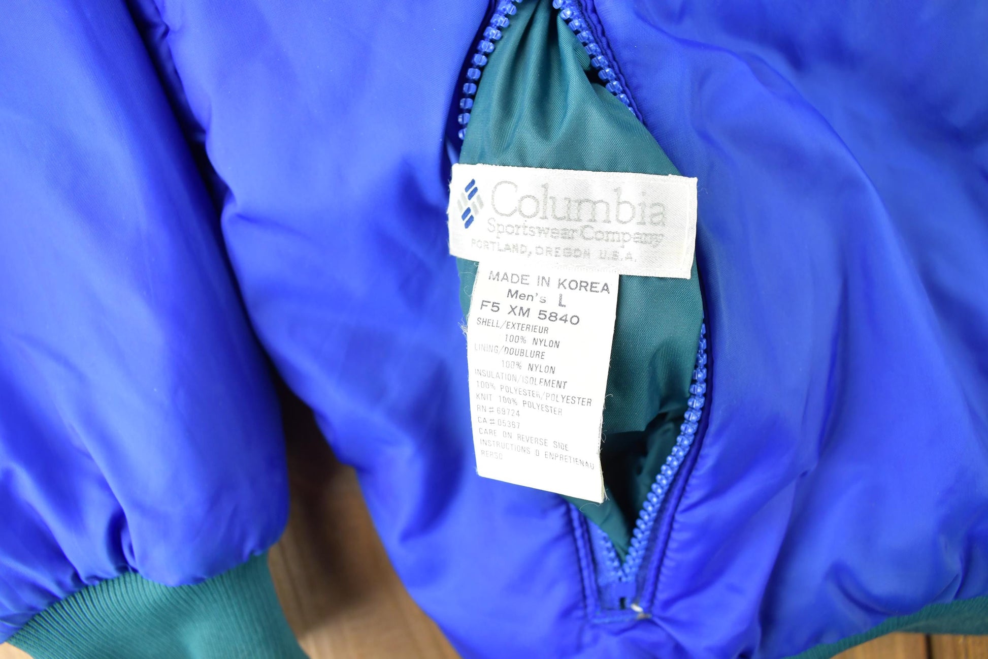 Vintage 1990s Columbia Sportswear Men's Reversible Liner Jacket Men's L from propervintagecanada