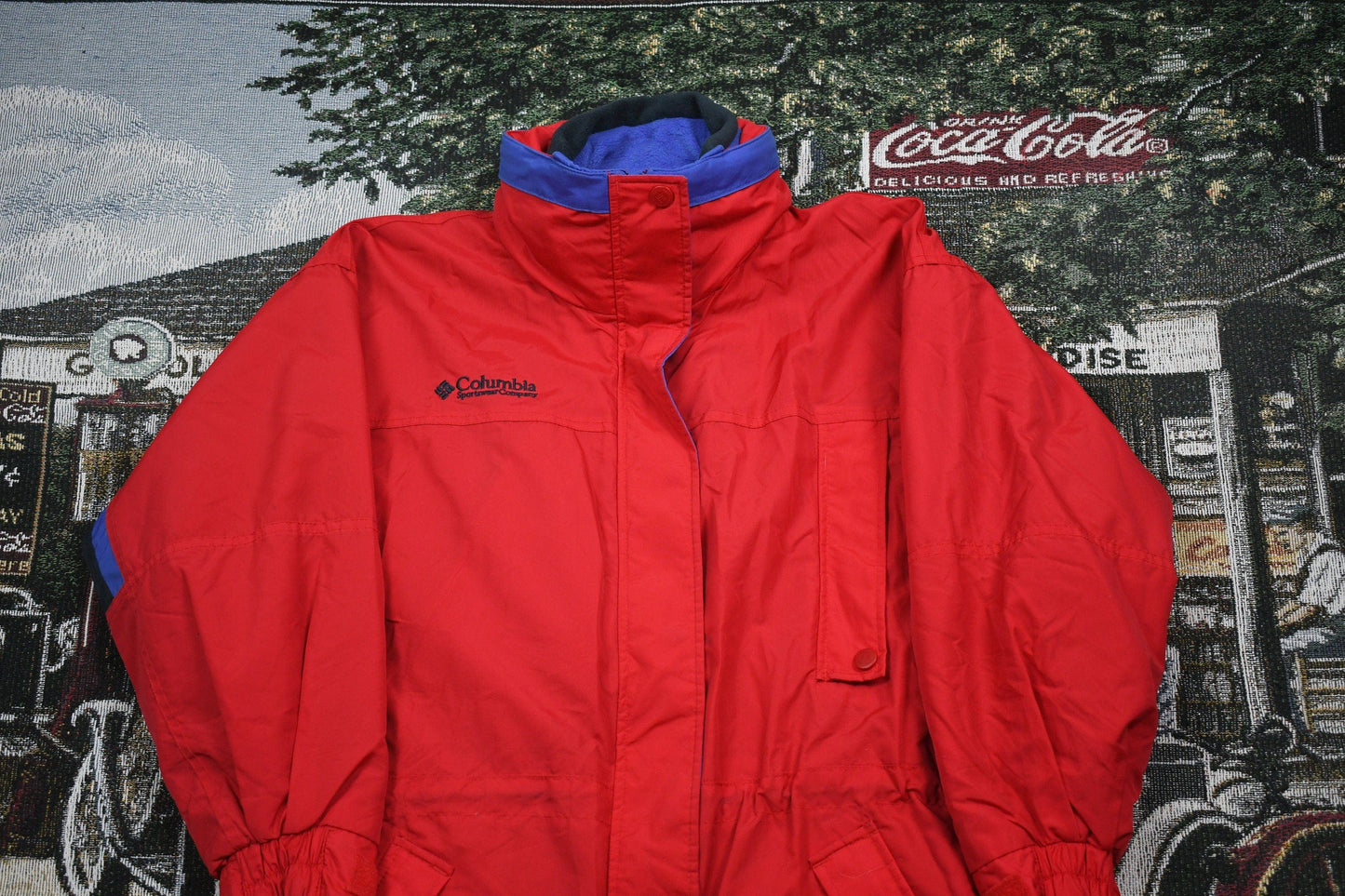 Vintage 1990s Columbia Sportswear Puffer Jacket Women's S from propervintagecanada