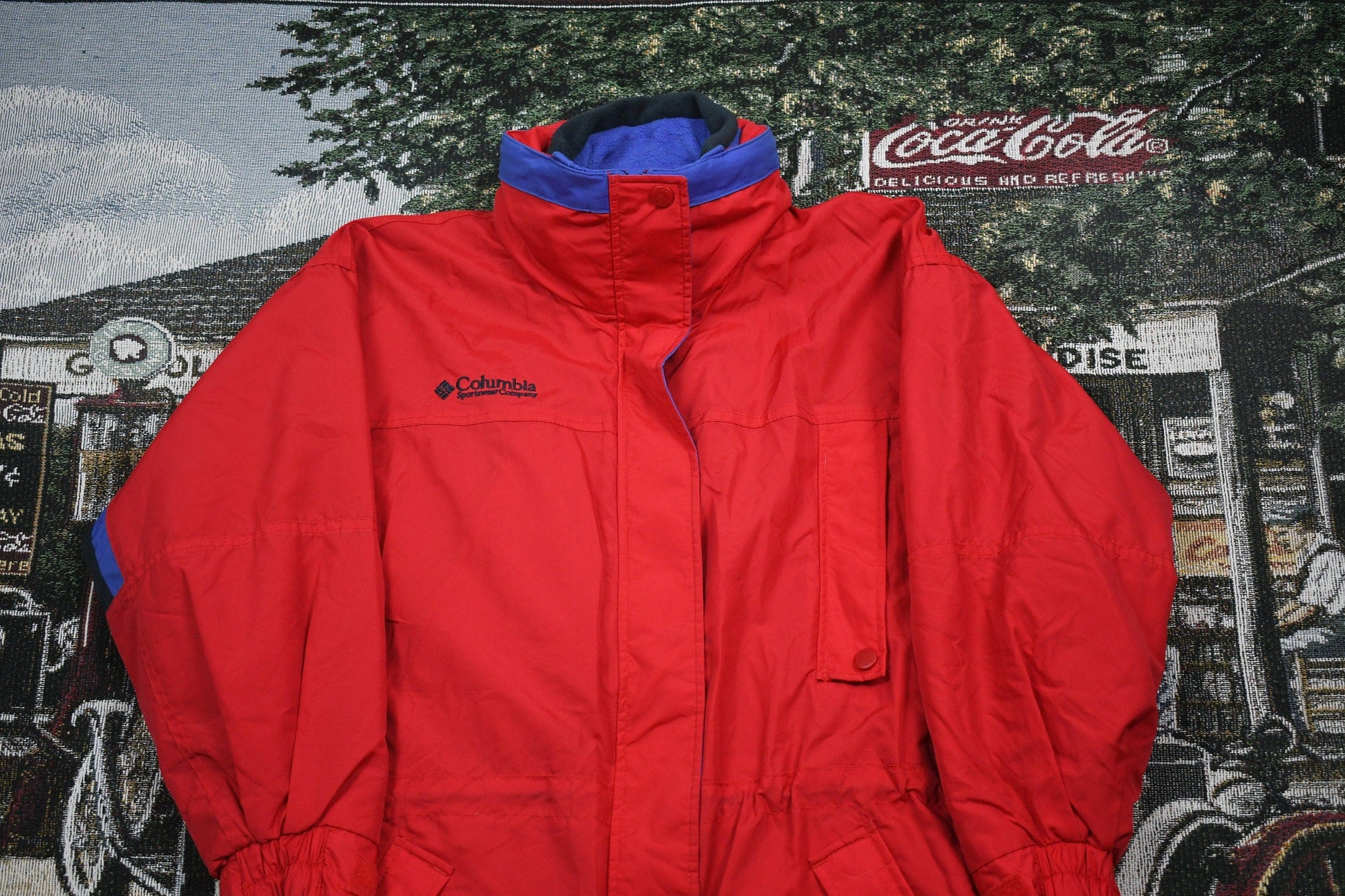 Vintage 1990s Columbia Sportswear Puffer Jacket Women's S from propervintagecanada