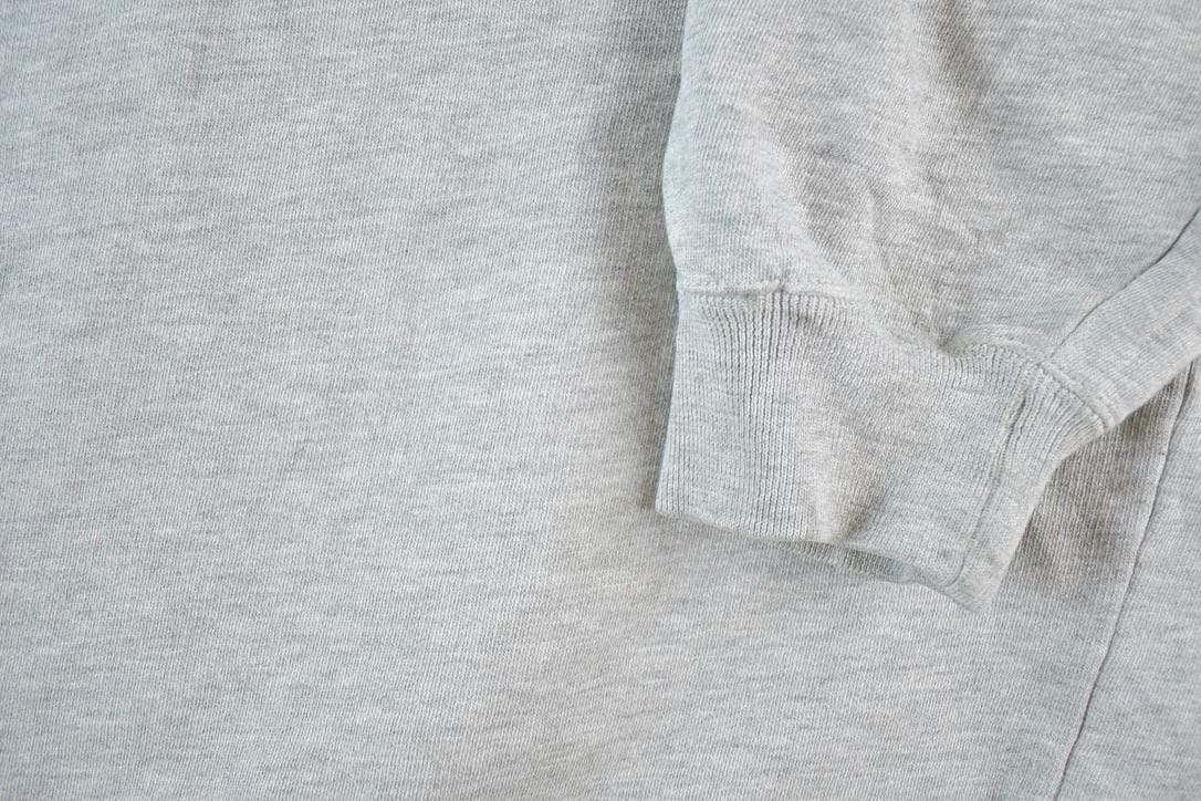 Vintage 1990s Columbia Sportswear Souvenir Crewneck Sweatshirt Made In USA Men's XL from propervintagecanada