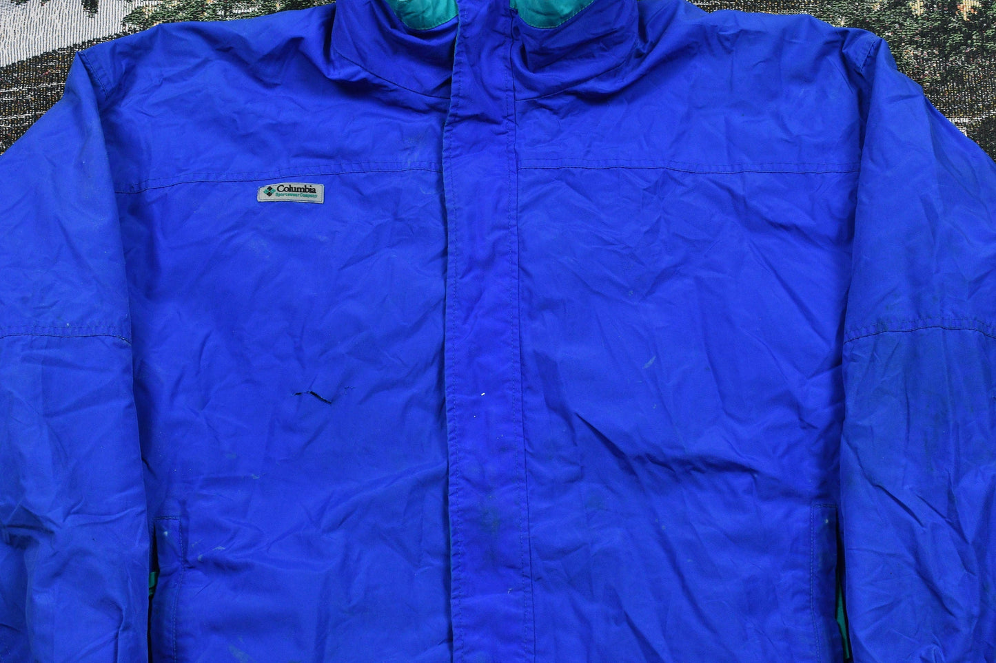 Vintage 1990s Columbia Sportswear Windbreaker Men's XL from propervintagecanada
