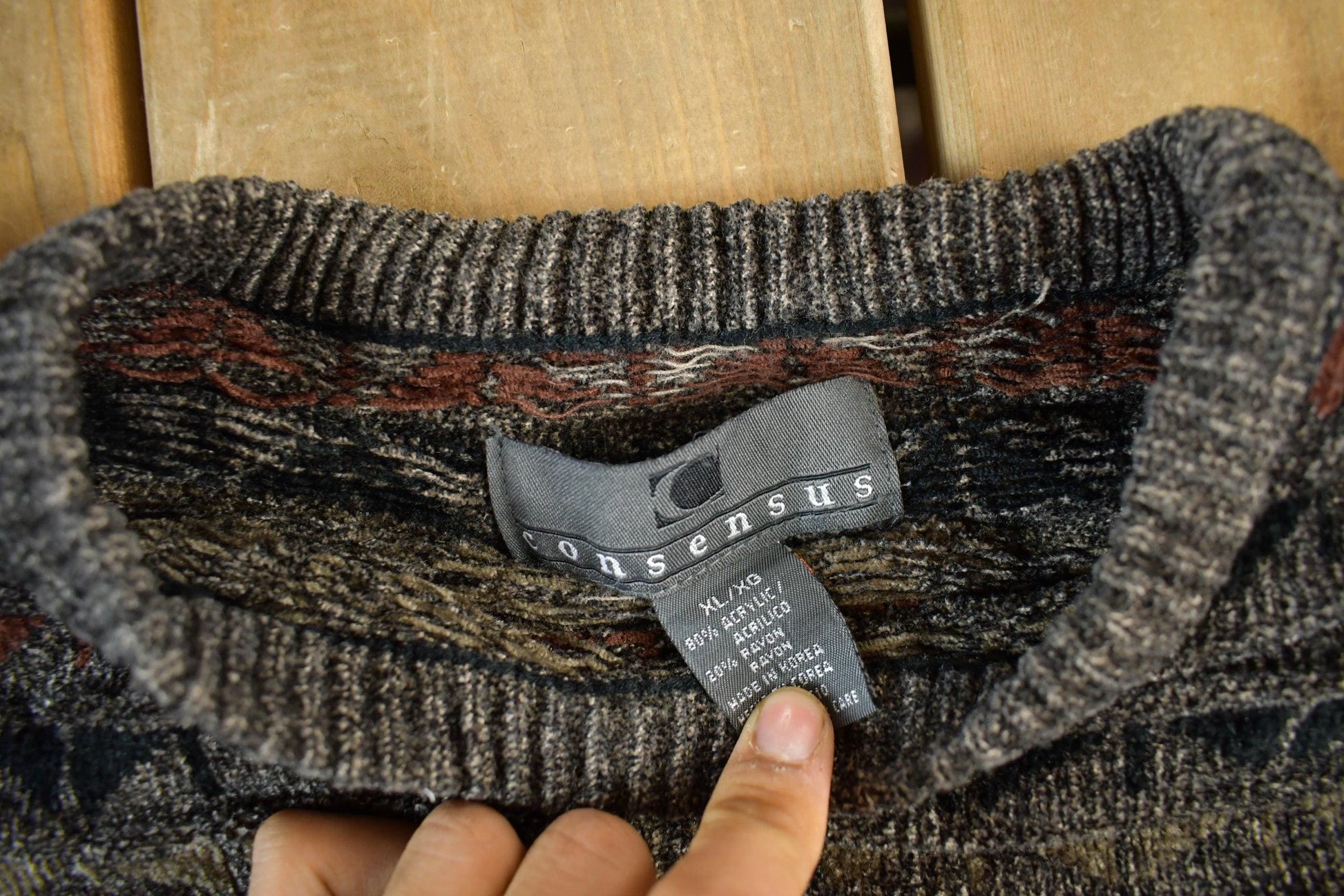 Vintage 1990s Consensus Knit Abstract Pattern Crewneck Sweater Men's Medium from propervintagecanada