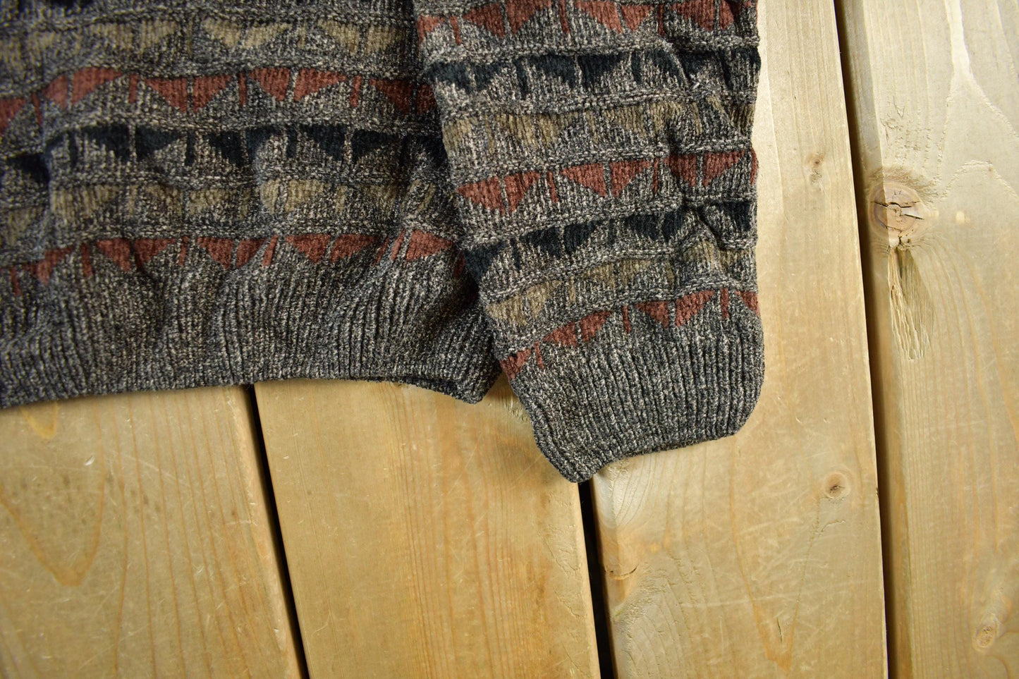 Vintage 1990s Consensus Knit Abstract Pattern Crewneck Sweater Men's Medium from propervintagecanada