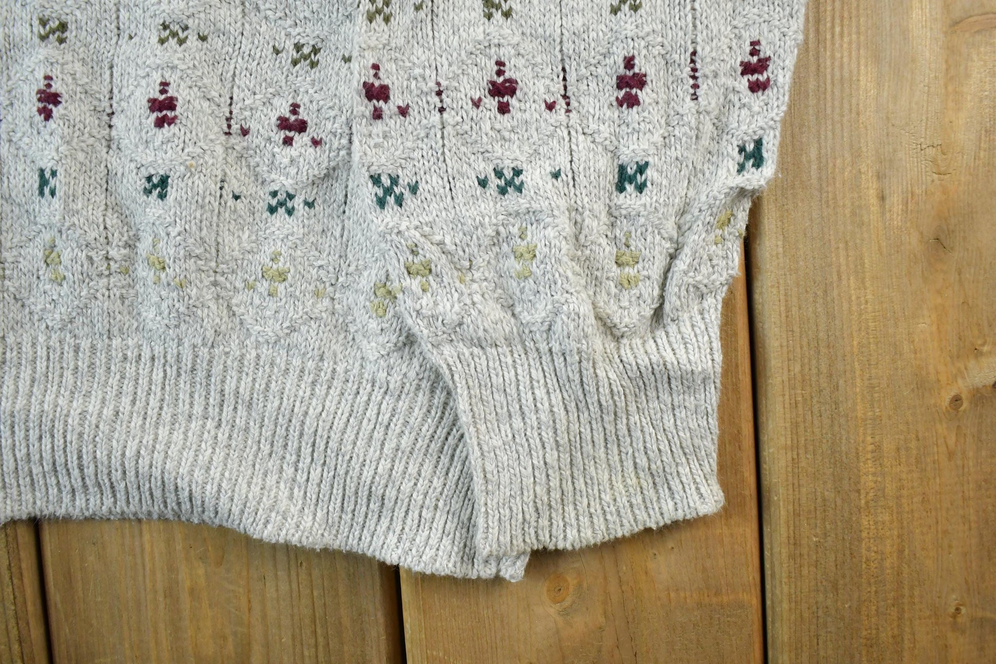 Vintage 1990s Consensus Knitted Crewneck Sweater Men's XL from propervintagecanada