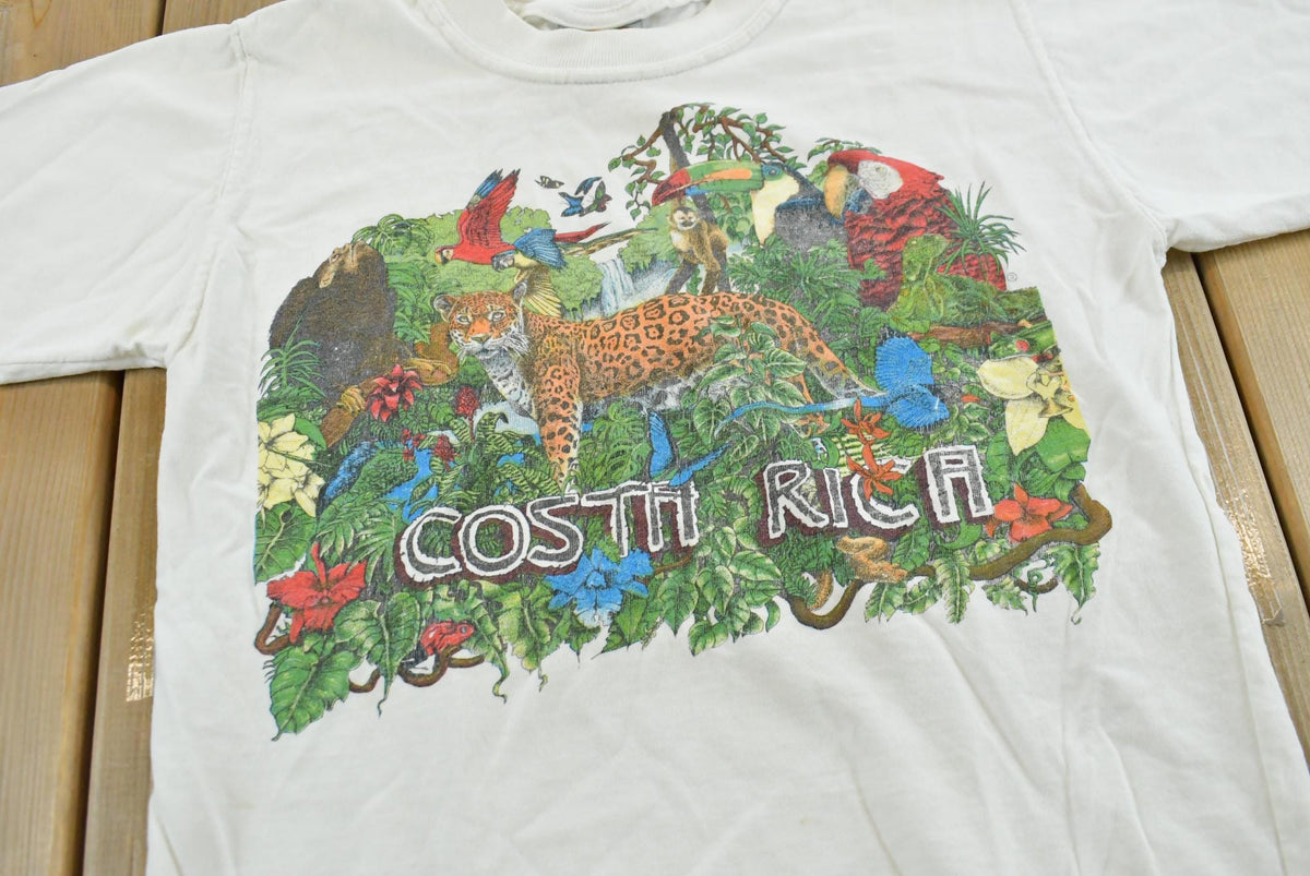 Vintage 1990s Costa Rica Jungle Animals Souvenir T-Shirt Youth S from propervintagecanada