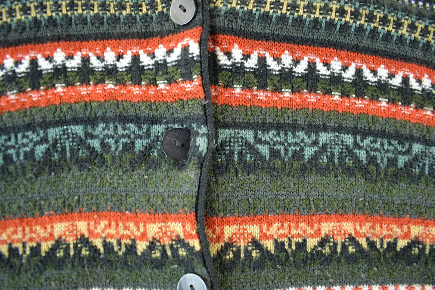 Vintage 1990s Cottage Cove Knit Cardigan Sweater Women's Large from propervintagecanada