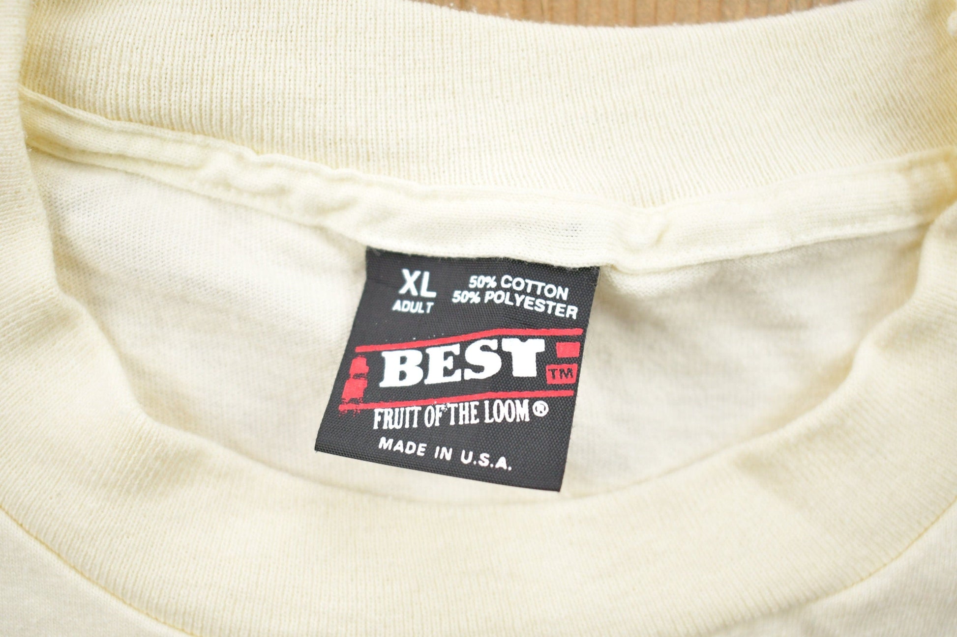 Vintage 1990s Cows and Sunflowers Graphic T Shirt Men's XL from propervintagecanada