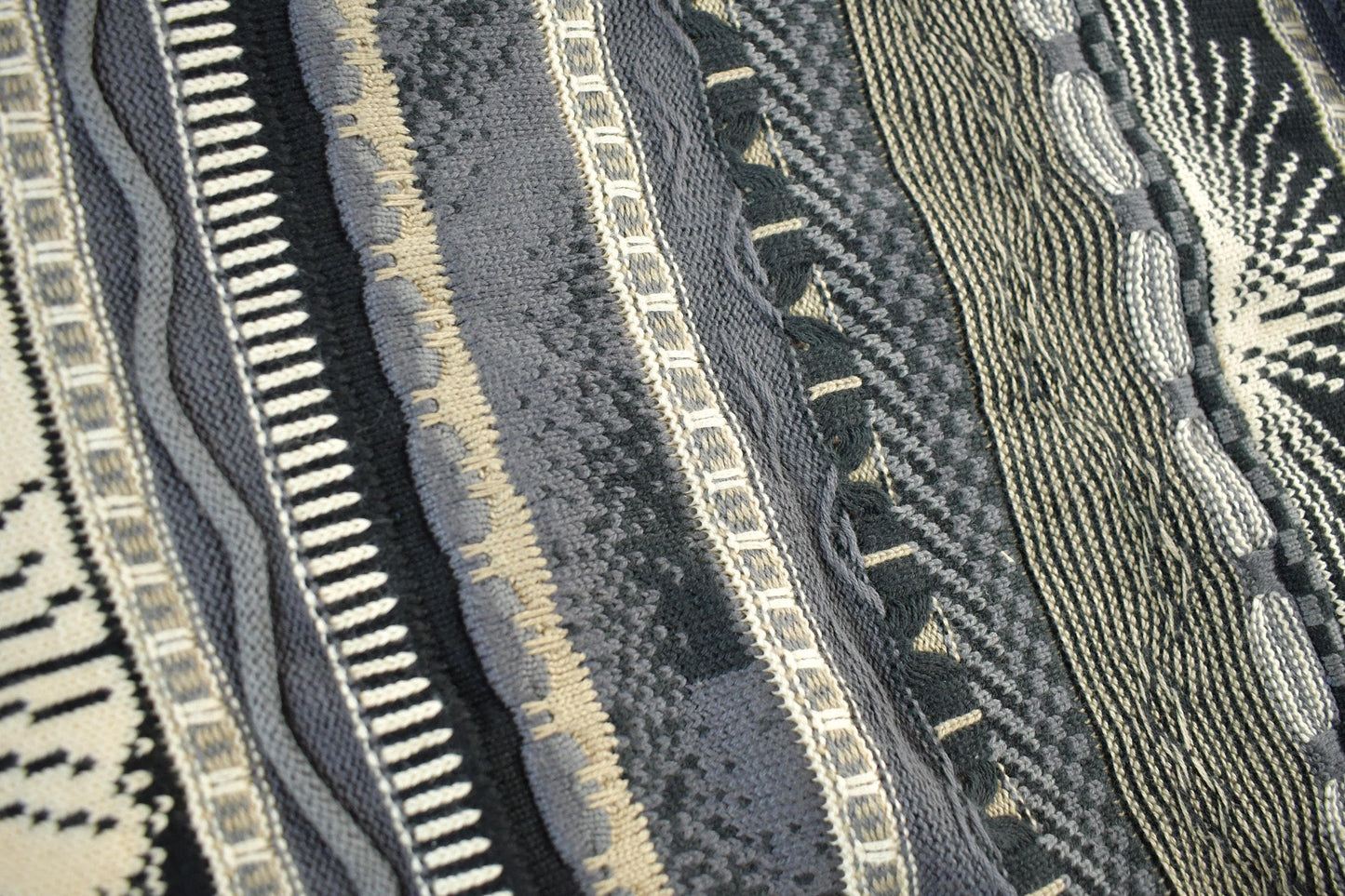 Vintage 1990s Croft & Barrow 3D Knit Sweater Men's Large from propervintagecanada