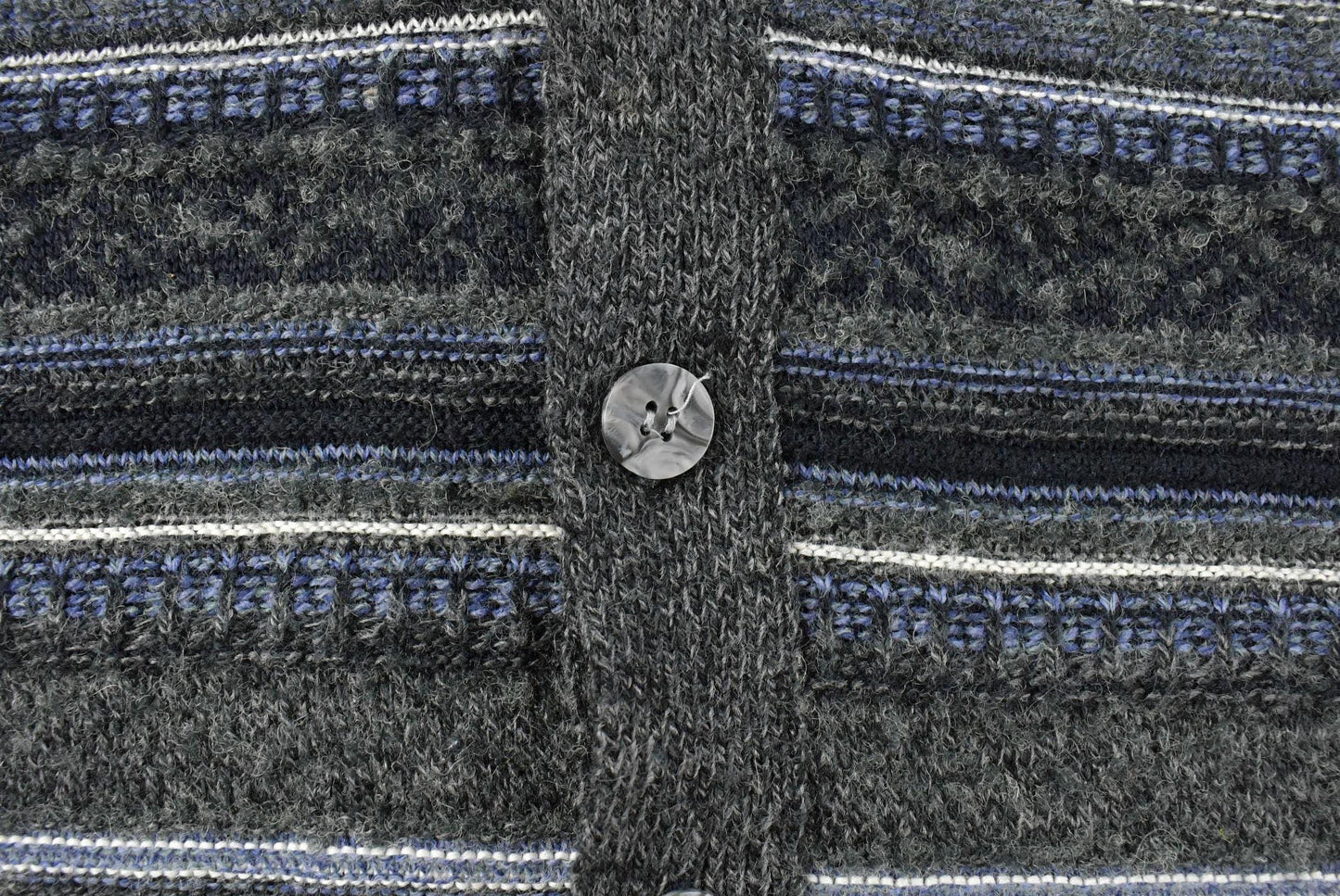 Vintage 1990s Croft & Barrow Abstract Knit Cardigan Sweater Vest Men's XL Tall from propervintagecanada