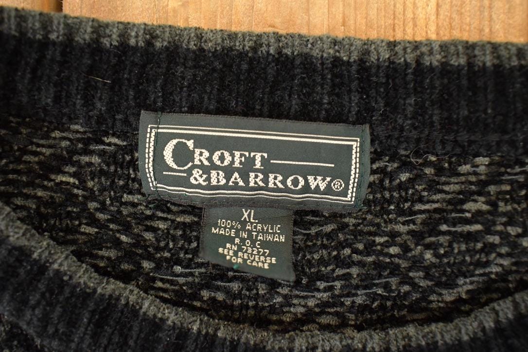 Vintage 1990s Croft & Barrow Abstract Knit Crewneck Sweater Men's L from propervintagecanada