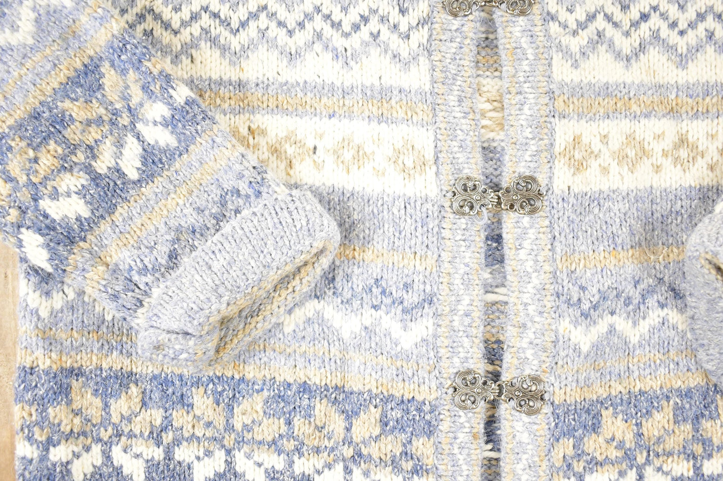 Vintage 1990s Croft & Barrow fair isle metal clasp Knit Cardigan Sweater Women's L from propervintagecanada