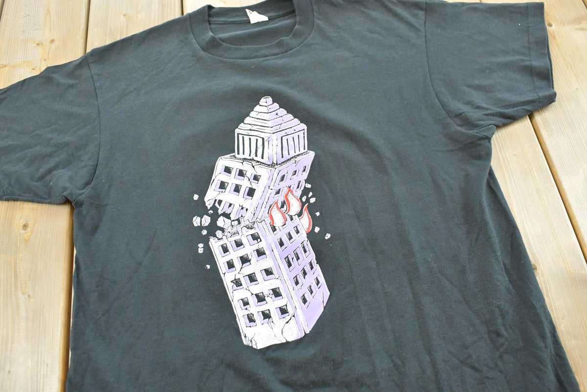 Vintage 1990s Crowded House Graphic Band T-shirt Men's M from propervintagecanada