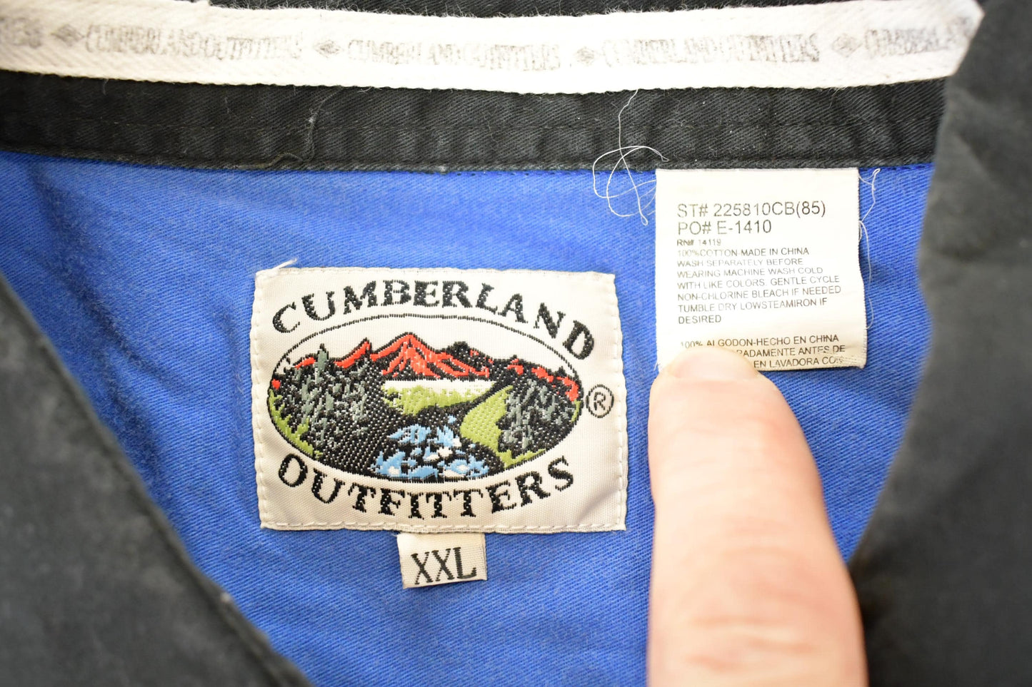 Vintage 1990s Cumberland Outfitters Western AOP Abstract Button Up Shirt Men's XL from propervintagecanada