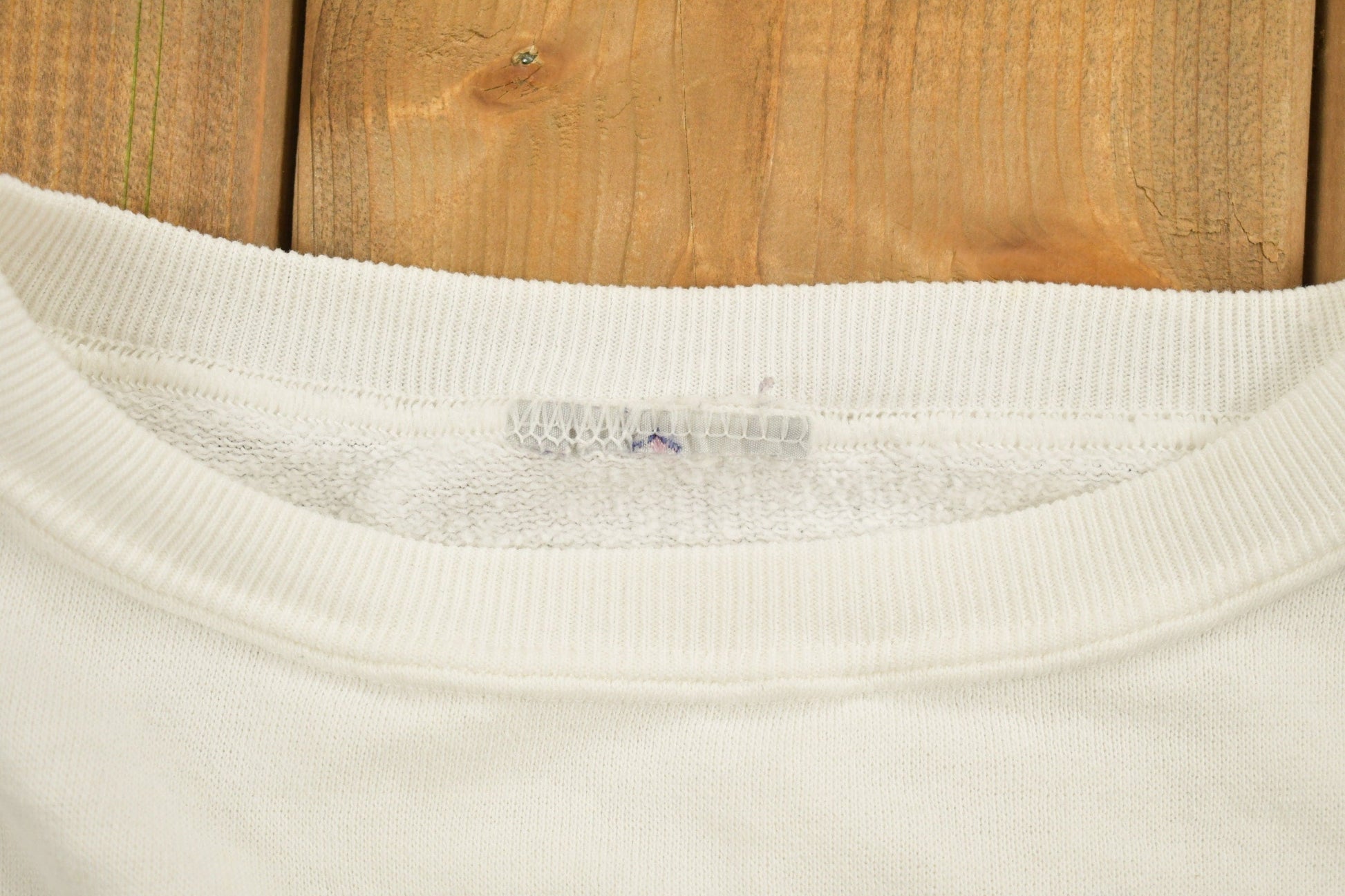 Vintage 1990s Cute Skiing Rabbit Crewneck Sweatshirt Women's Small from propervintagecanada