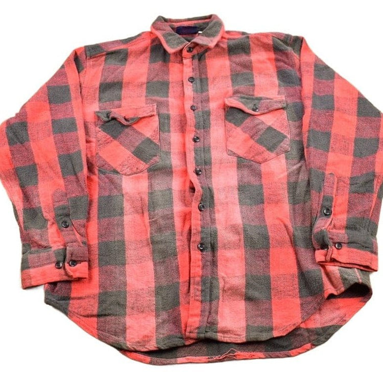 Vintage 1990s Dakota Plaid Flannel Button Up Shirt Men's XL from propervintagecanada