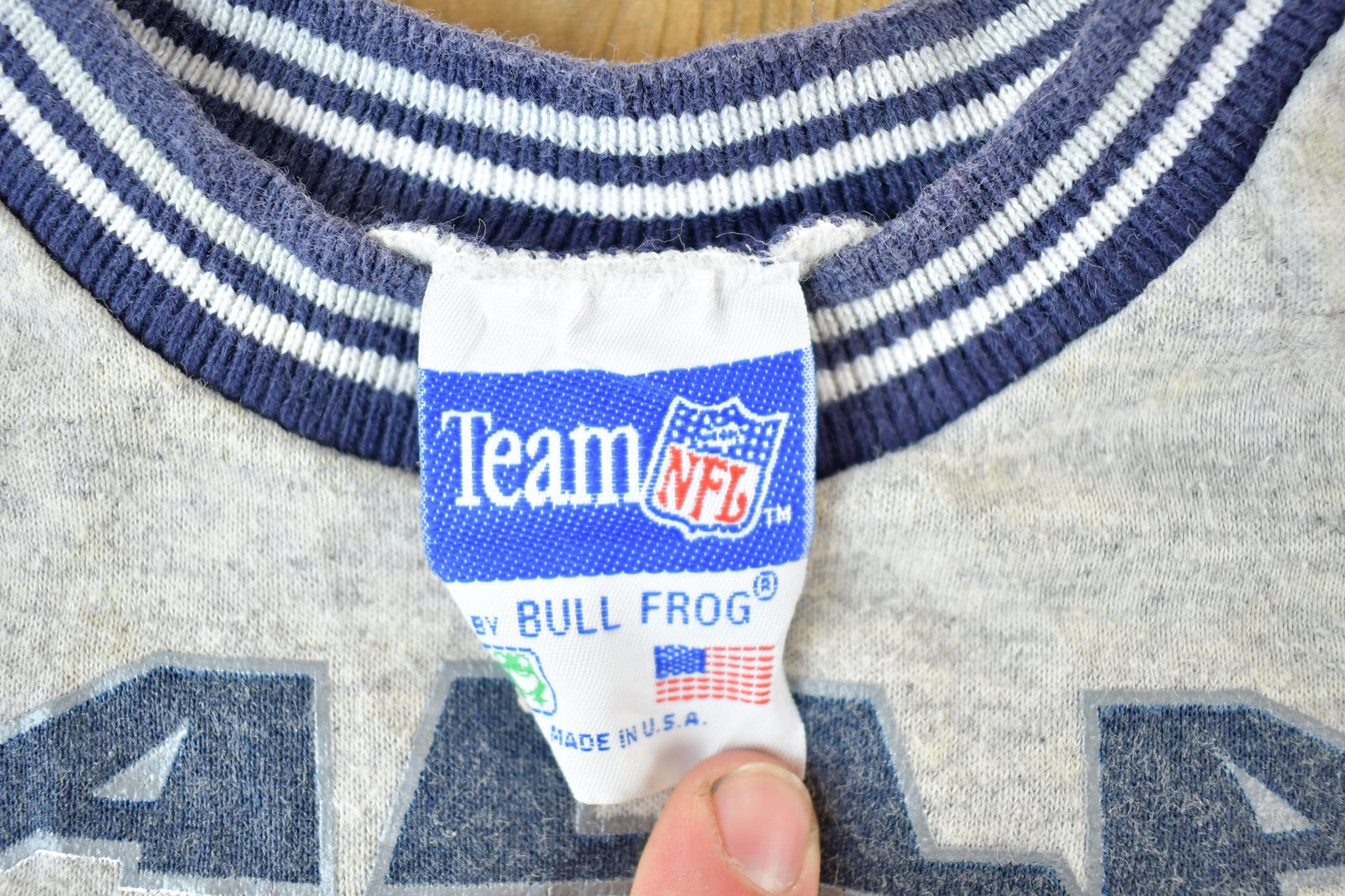 Vintage 1990s Dallas Cowboys AOP NFL Graphic Crewneck Sweater Youth S from propervintagecanada