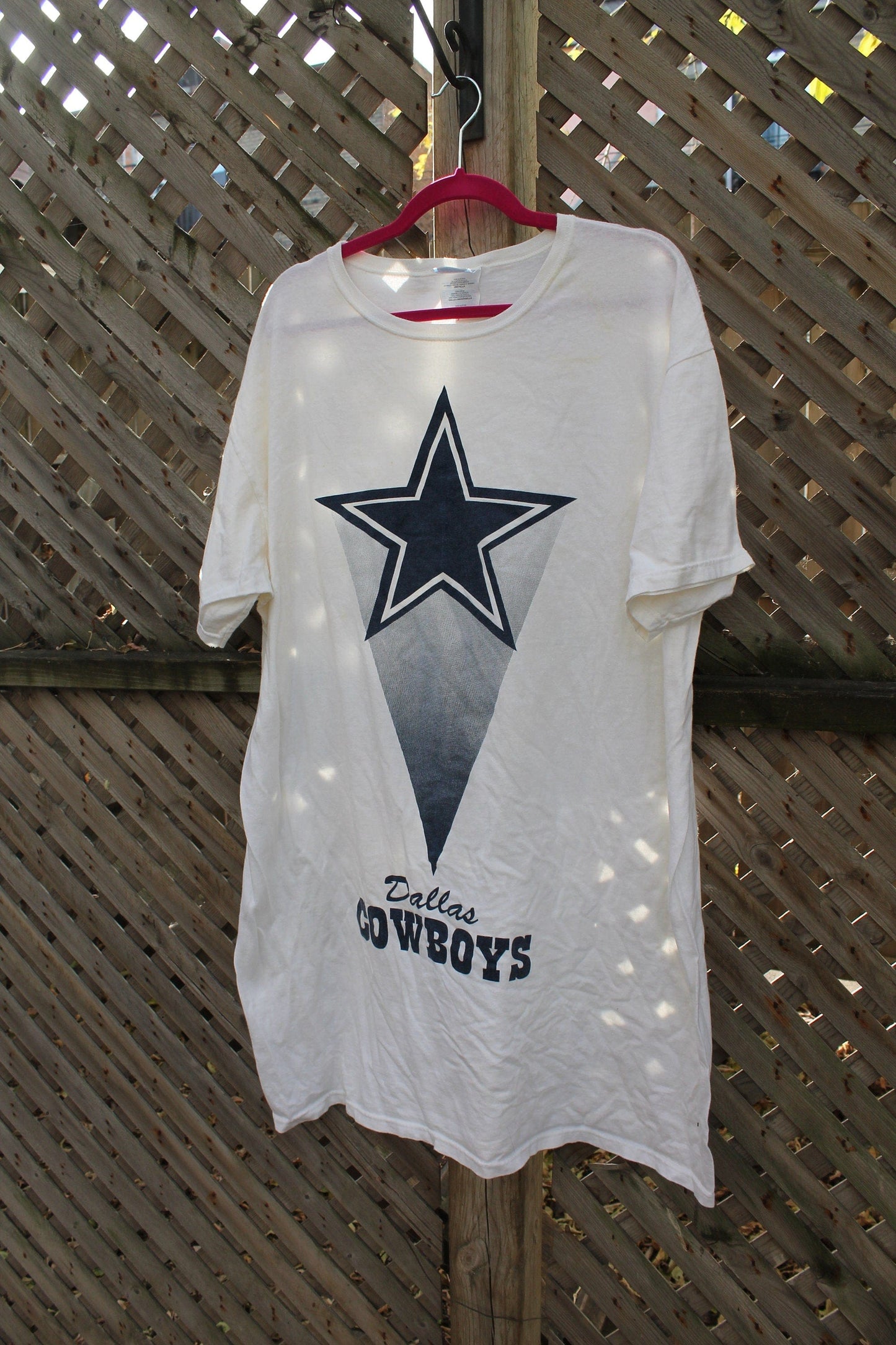 Vintage 1990s Dallas Cowboys NFL Graphic Pajama T Shirt Men's XL from propervintagecanada