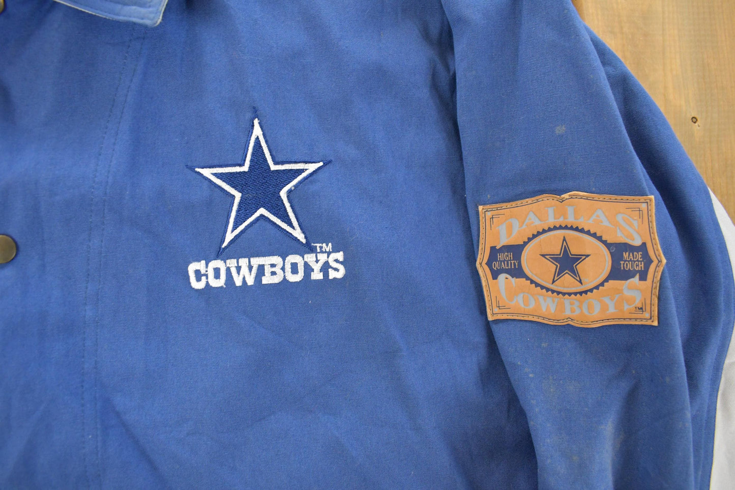 Vintage 1990s Dallas Cowboys Starter NFL Windbreaker Jacket Men's Large from propervintagecanada
