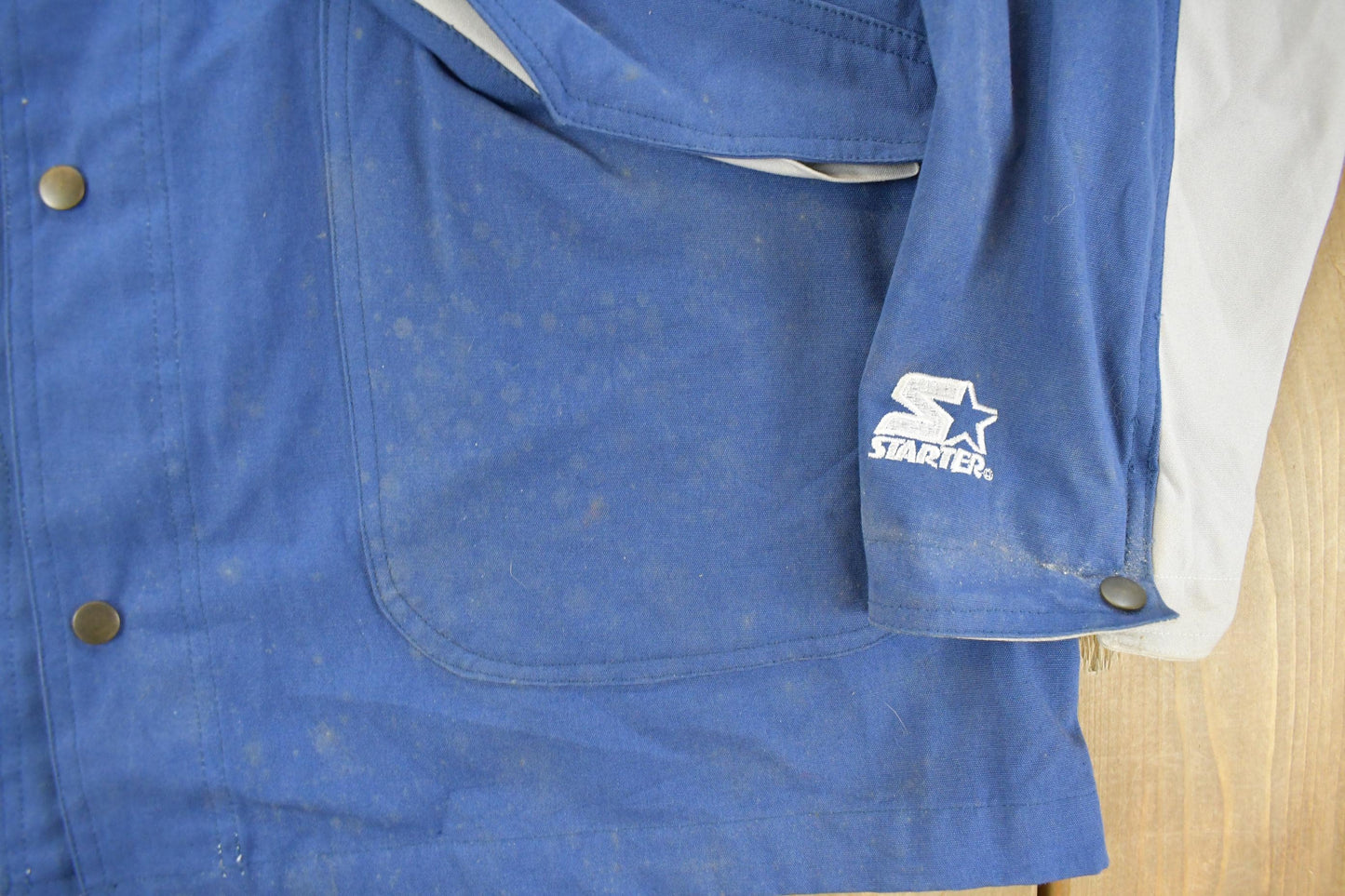 Vintage 1990s Dallas Cowboys Starter NFL Windbreaker Jacket Men's Large from propervintagecanada