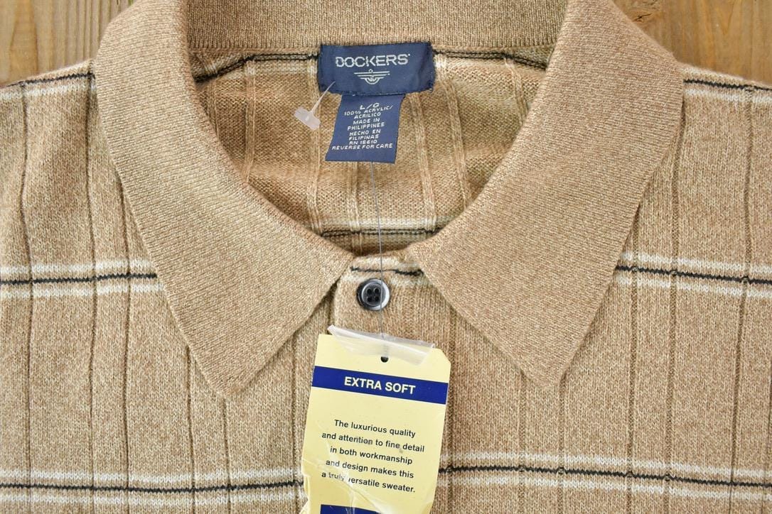 Vintage 1990s Deadstock Dockers Knit Abstract Pattern Crewneck Sweater Men's Large from propervintagecanada