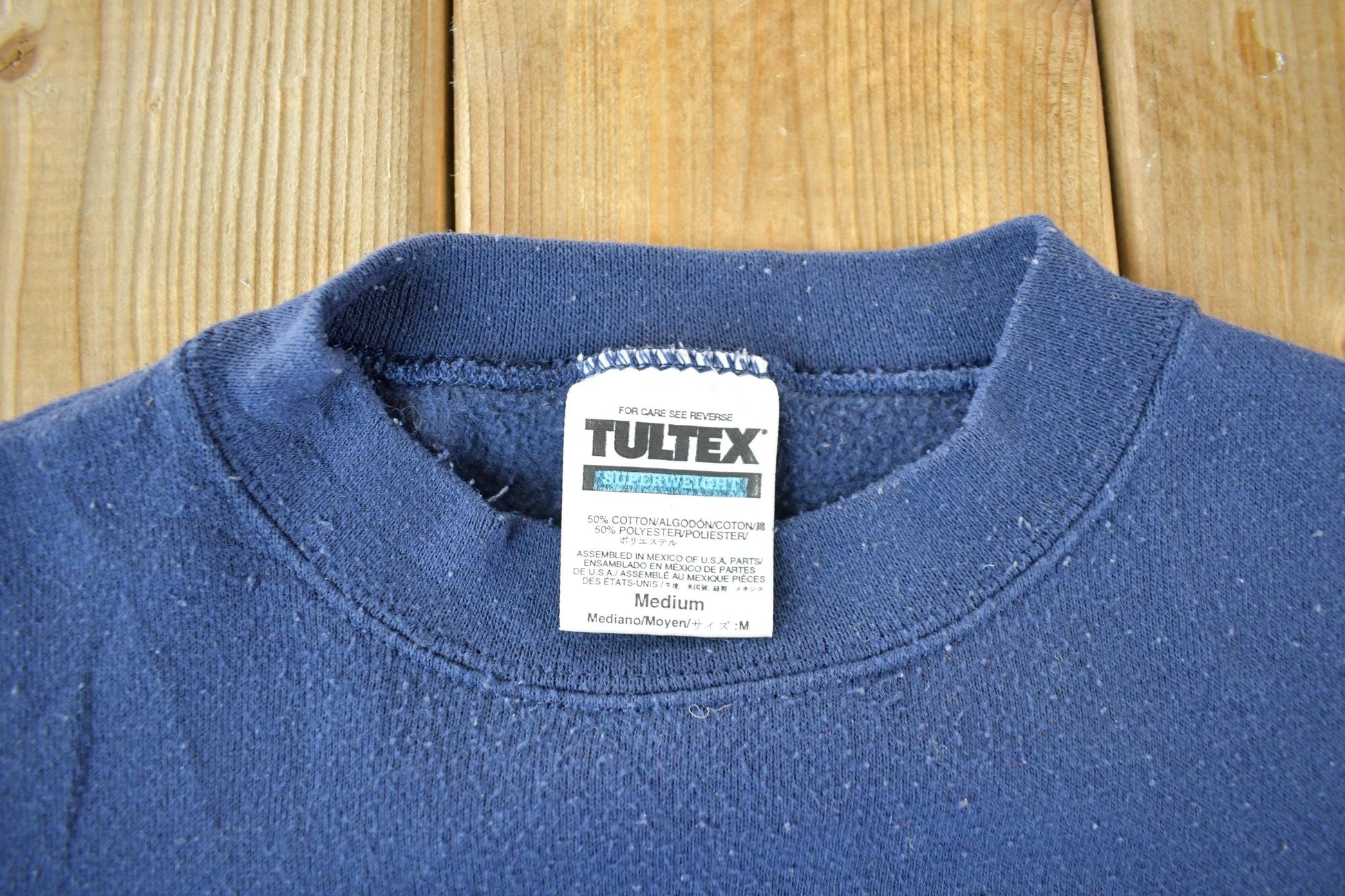 Vintage 1990s Deer Wildlife Animal Crewneck Sweatshirt Men's Medium from propervintagecanada