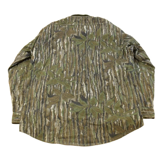 Vintage 1990s Deerskin Real Tree Camo Button Up Shirt Men's M from propervintagecanada