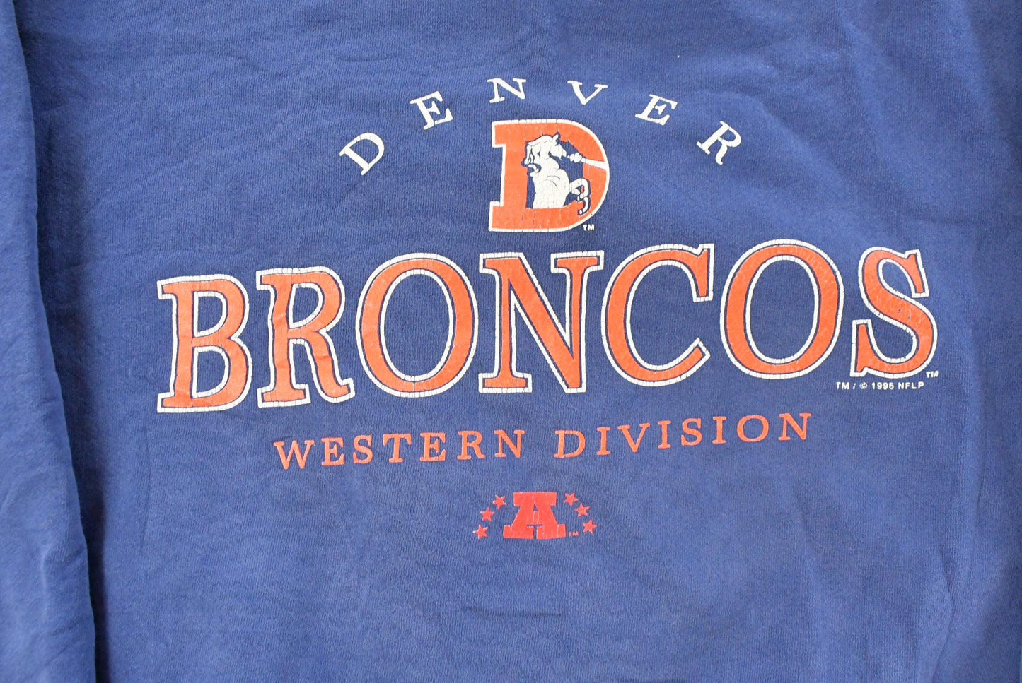 Vintage 1990s Denver Broncos NFL Crewneck Sweatshirt Men's XL from propervintagecanada