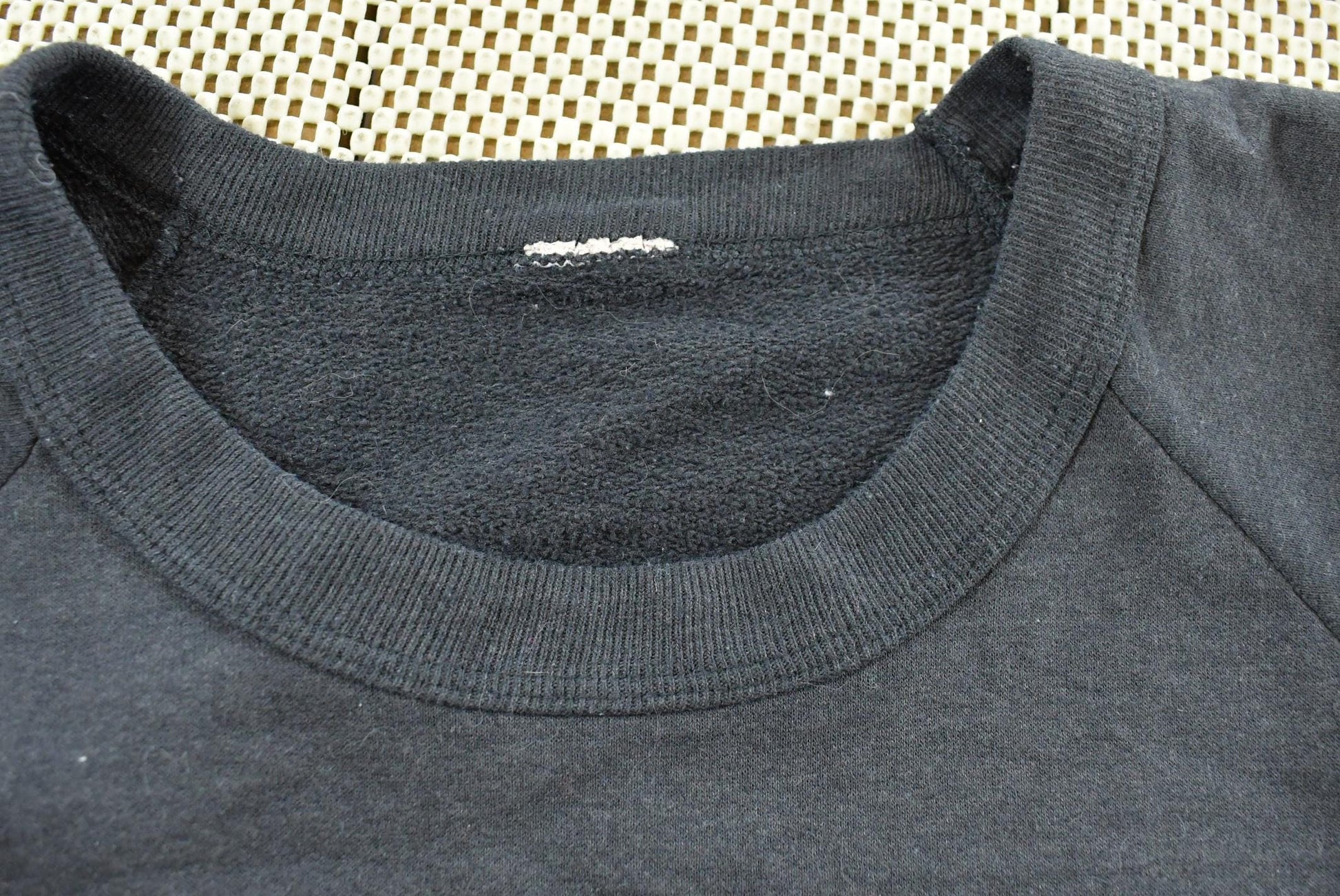Vintage 1990s Desert Crewneck Sweater Mens L from propervintagecanada