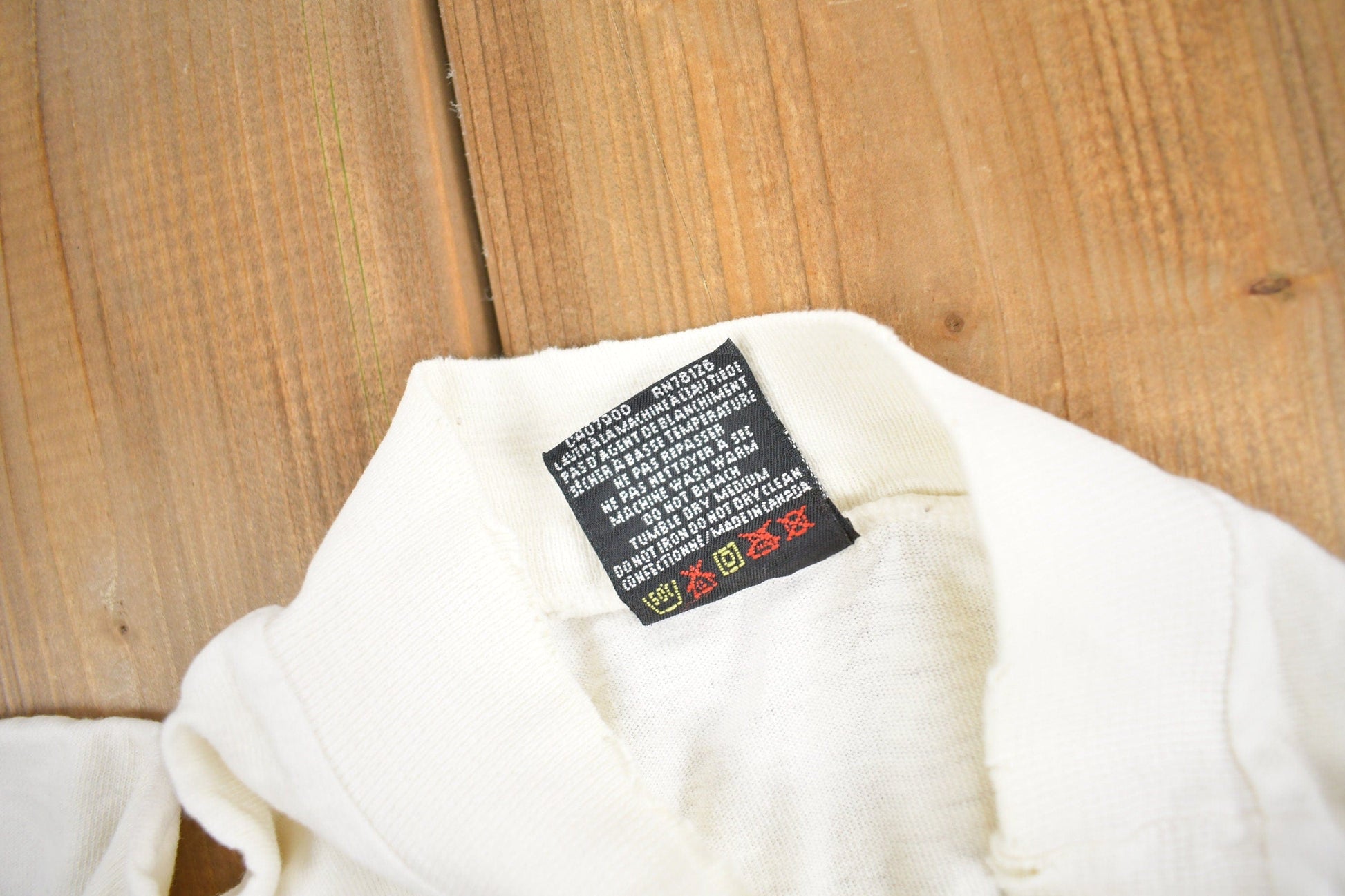 Vintage 1990s Desert Skiing Graphic Long Sleeve T Shirt Men's Large from propervintagecanada