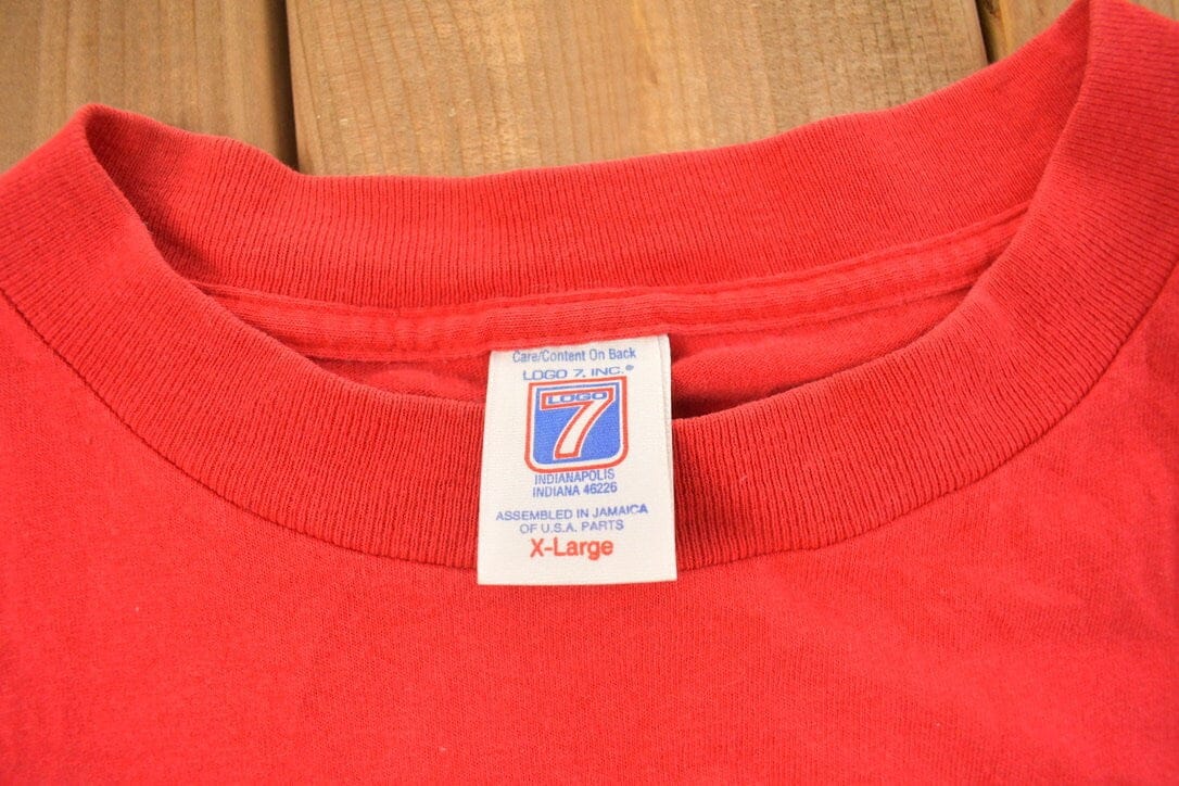 Vintage 1990s Detroit Red Wings NHL Embroidered T-Shirt Men's XL from propervintagecanada