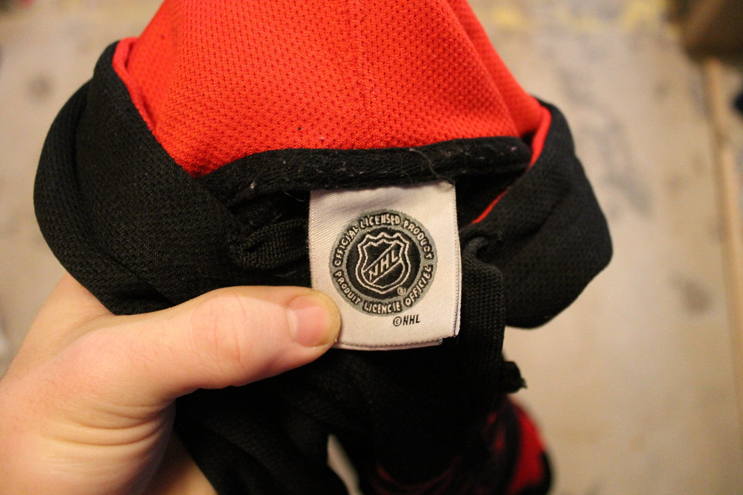 Vintage 1990s Detroit Red Wings NHL Hoodie Men's XL from propervintagecanada