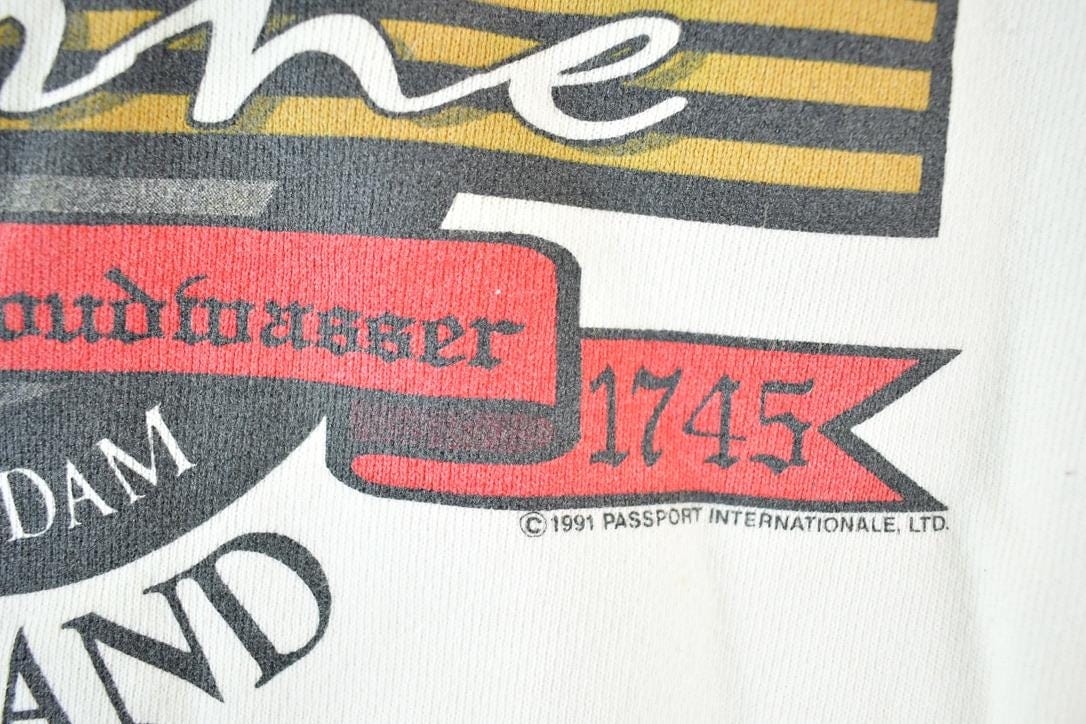 Vintage 1990s Devries Taverne Amsterdam Crewneck Sweatshirt Mens L from propervintagecanada