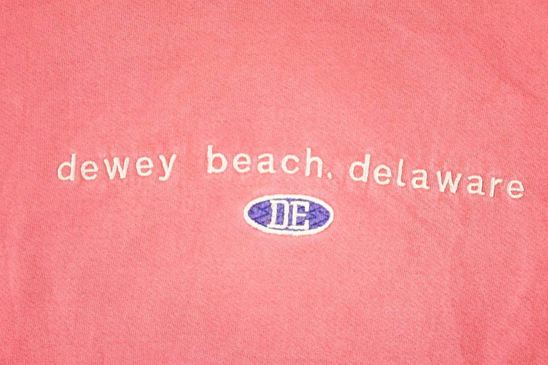Vintage 1990s Dewey Beach Delaware Souvenir Crewneck Sweatshirt Men's M from propervintagecanada
