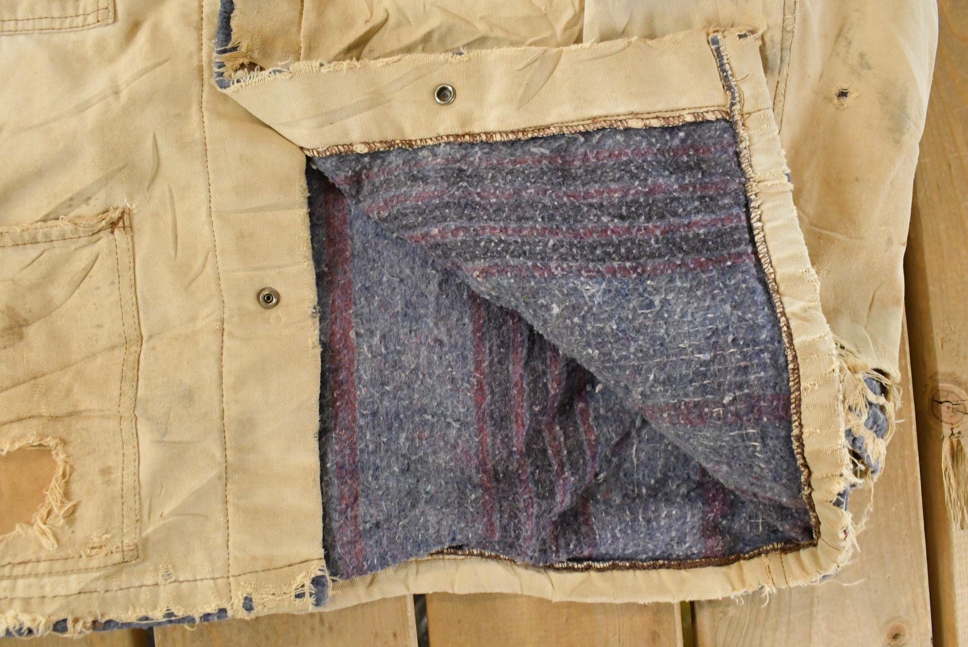 Vintage 1990s Dickies Blanket Lined Distressed Chore Jacket Men's Medium / 90s Dickies / Denim Jacket / Vintage Workwear / Barn Coat from propervintagecanada