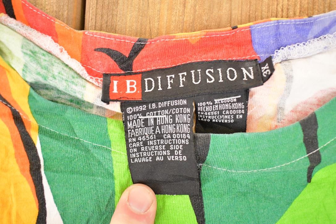 Vintage 1990s Diffusion AOP Fruits Souvenir T-Shirt Men's XL from propervintagecanada