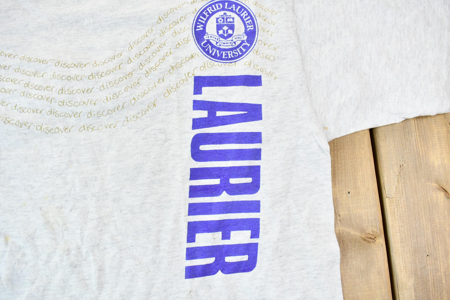 Vintage 1990s Discover Wilfrid Laurier University Single Stitch Graphic T-Shirt Made In USA Men's XL from propervintagecanada