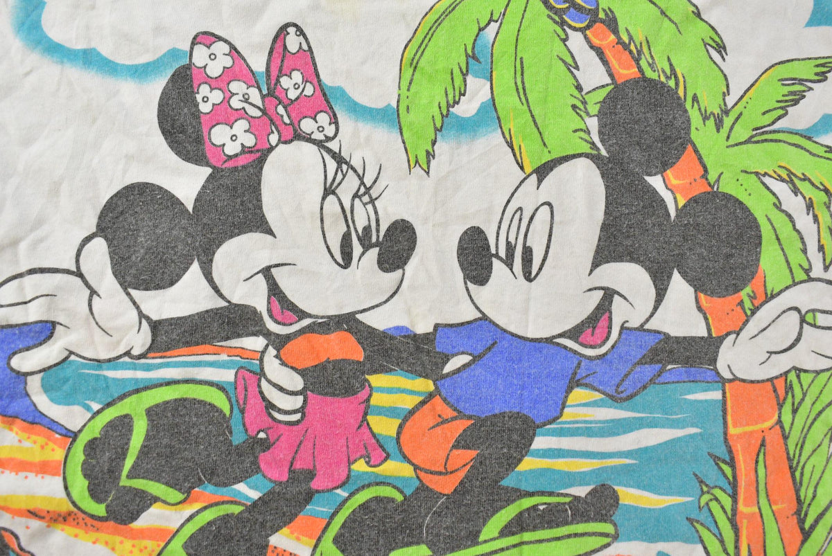 Vintage 1990s Disney Mickey Mouse Beach Graphic T-Shirt Men's L from propervintagecanada
