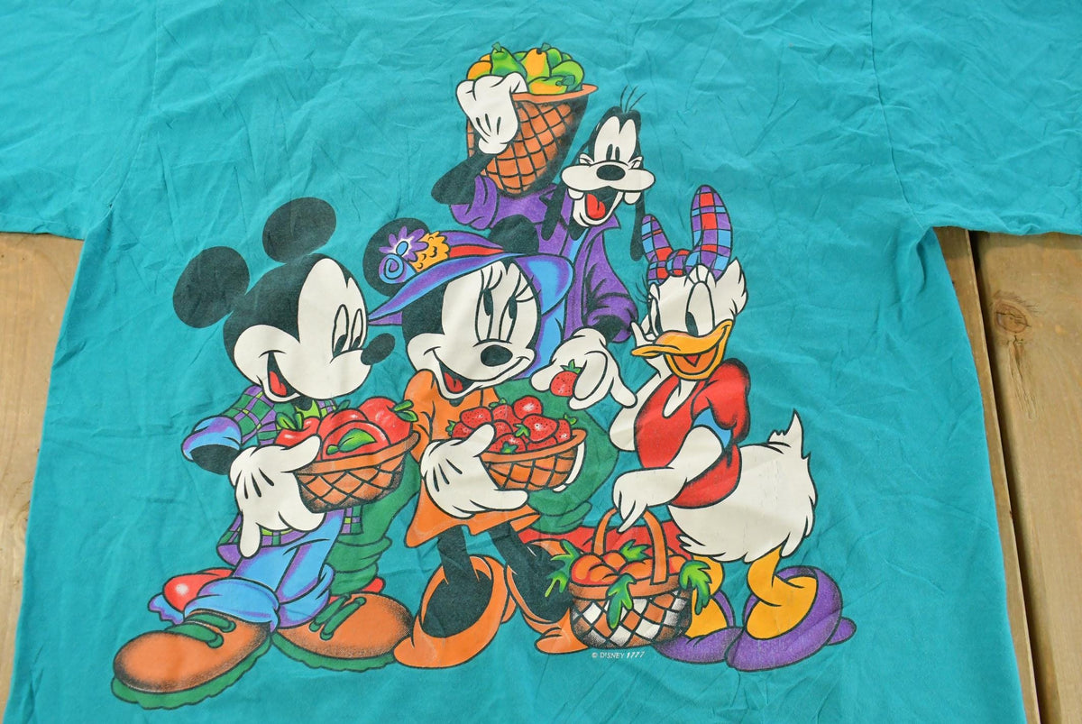Vintage 1990s Disney Mickey Mouse Characters Graphic T-Shirt Men's XL from propervintagecanada